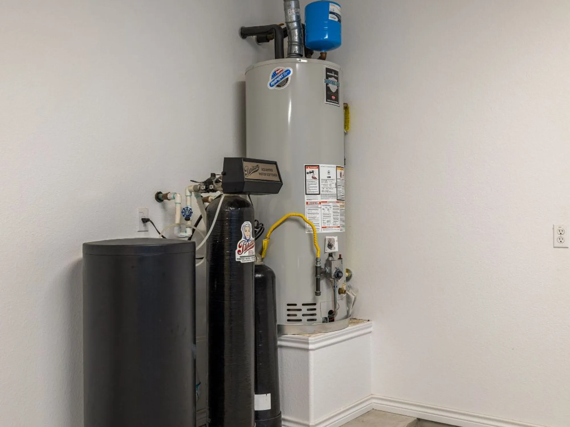 Property Slideshow image 25 of 40 | 4914 big bend trl, Georgetown, TX, 78633