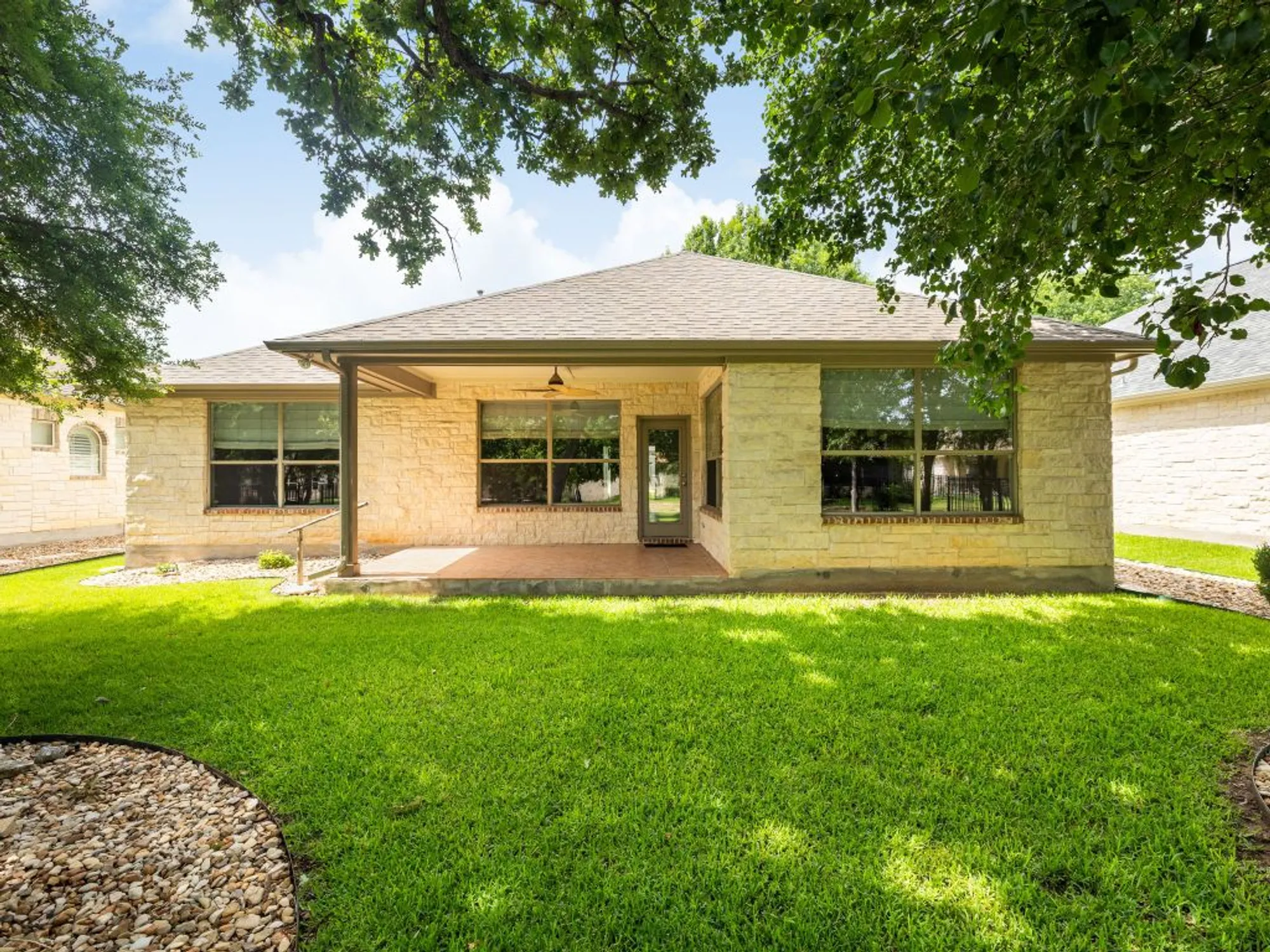 Property Slideshow image 27 of 40 | 4914 big bend trl, Georgetown, TX, 78633