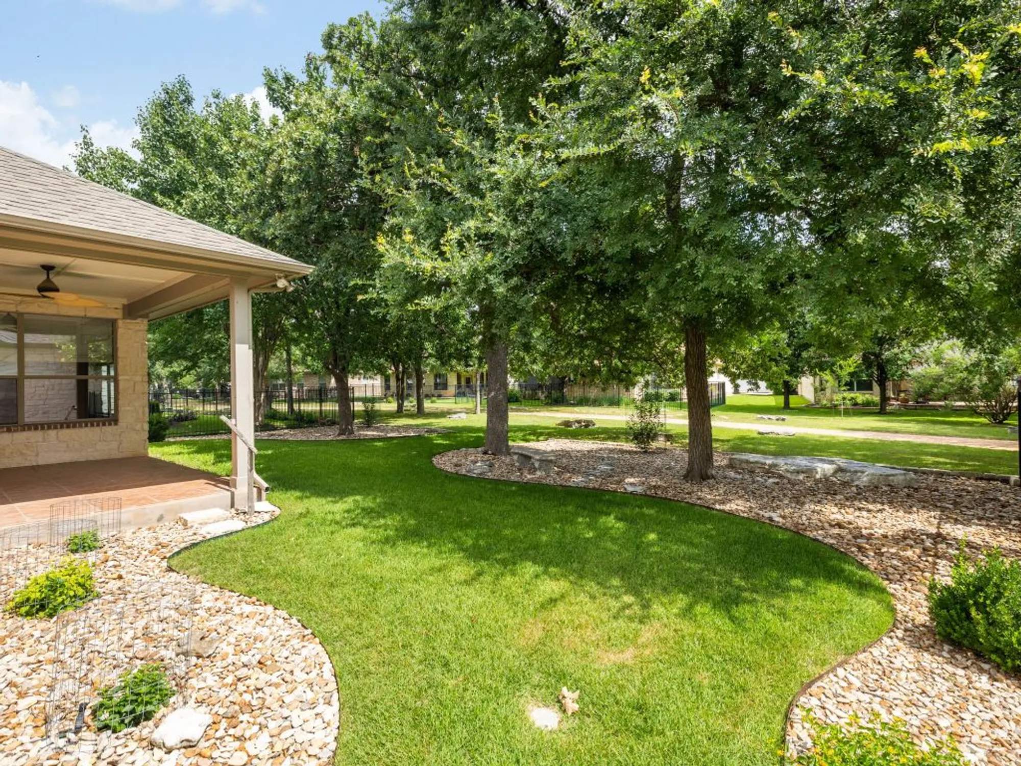 Property Slideshow image 32 of 40 | 4914 big bend trl, Georgetown, TX, 78633