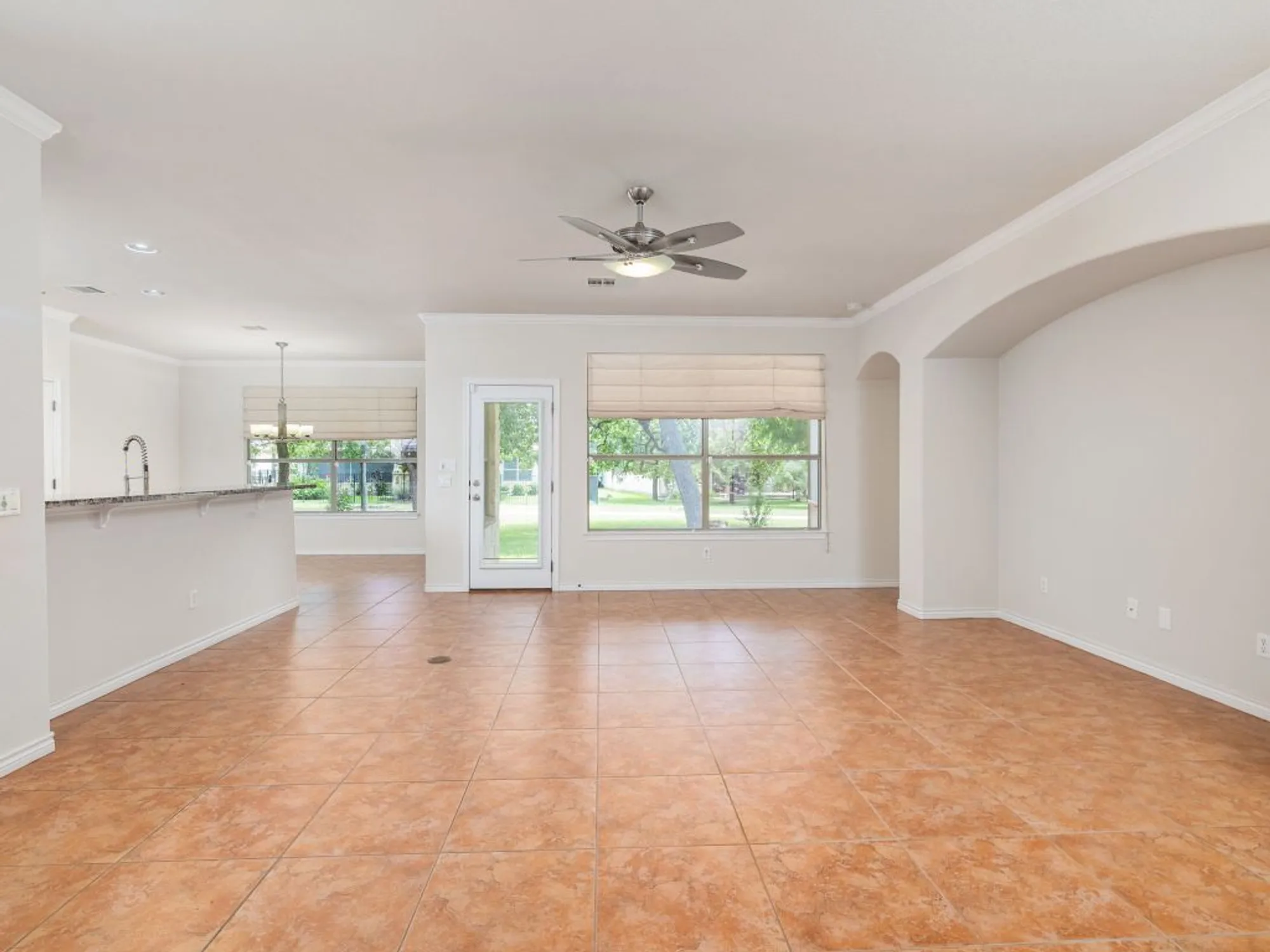 Property Slideshow image 5 of 40 | 4914 big bend trl, Georgetown, TX, 78633