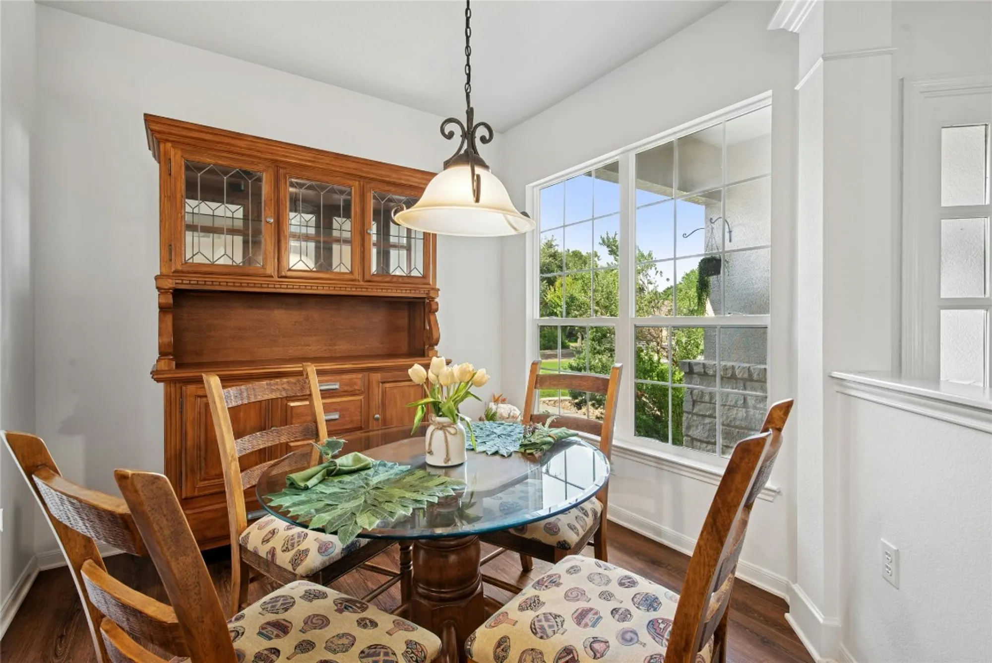 Property Slideshow image 13 of 25 | 308 hills of texas trl, Georgetown, TX, 78633