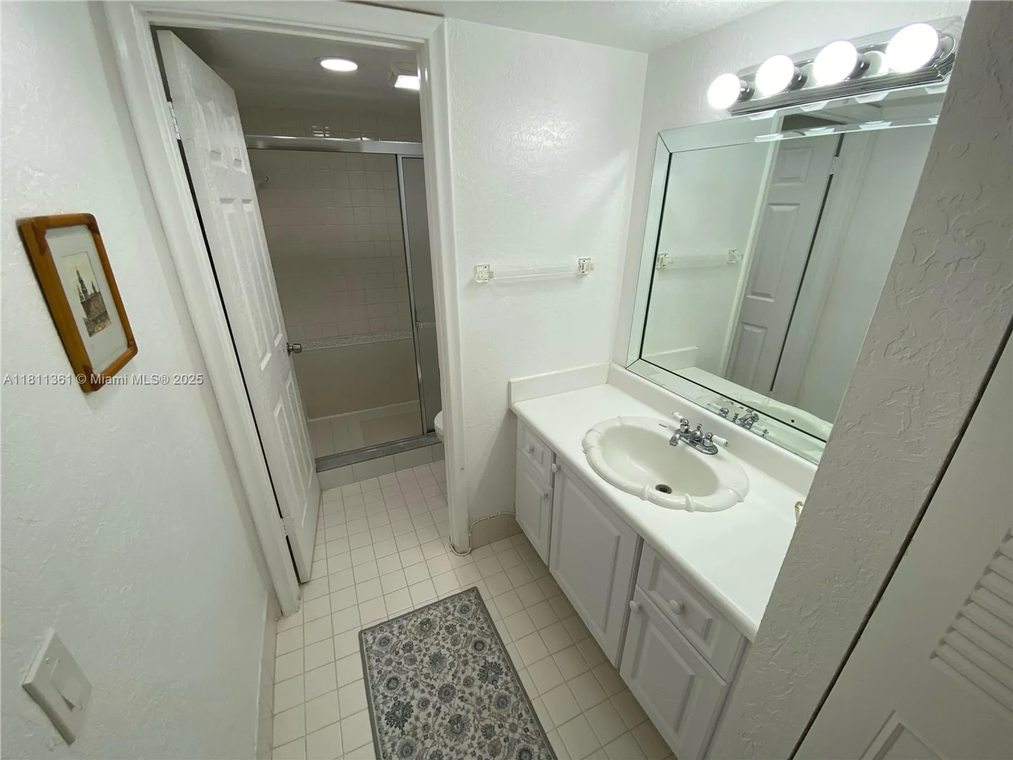 Property Slideshow image 15 of 38 | 1902 bermuda cir g3, Coconut Creek, FL, 33066