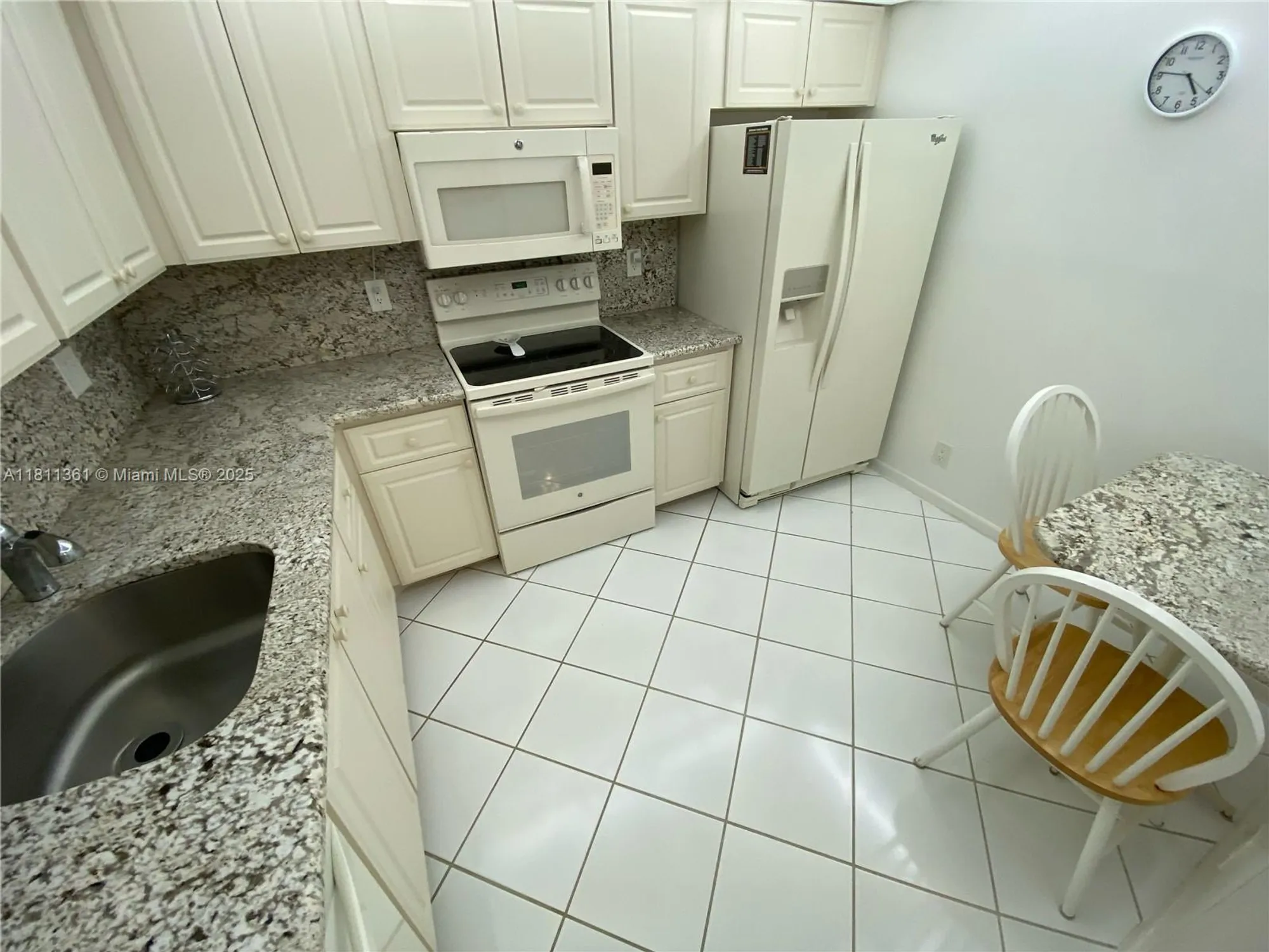 Property Slideshow image 10 of 38 | 1902 bermuda cir g3, Coconut Creek, FL, 33066