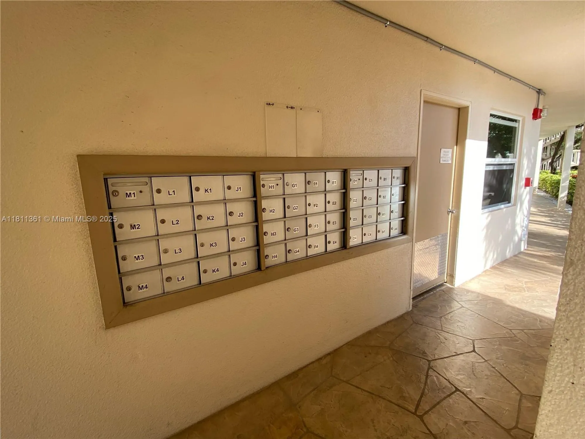 Property Slideshow image 28 of 38 | 1902 bermuda cir g3, Coconut Creek, FL, 33066