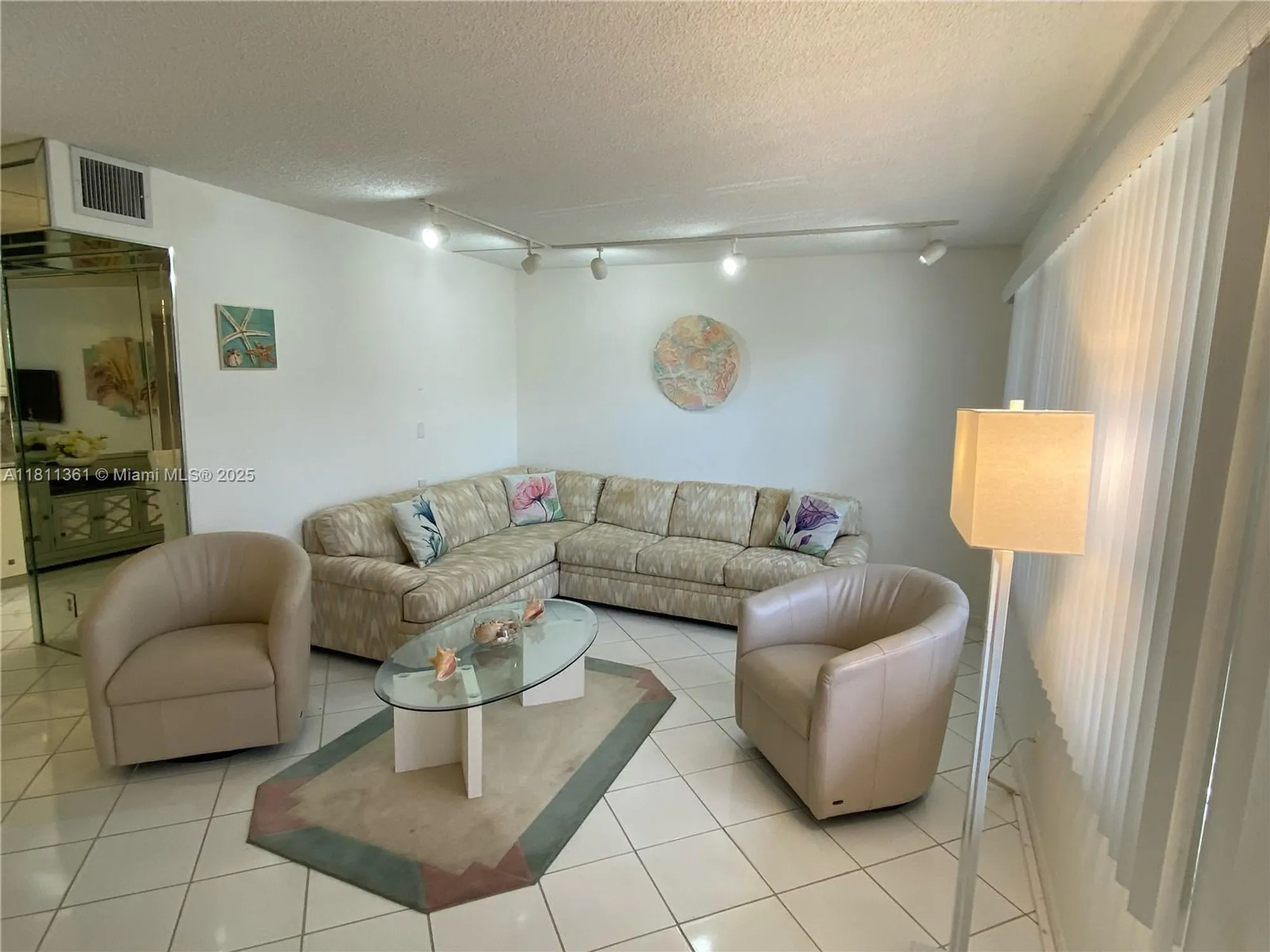 Property Slideshow image 6 of 38 | 1902 bermuda cir g3, Coconut Creek, FL, 33066