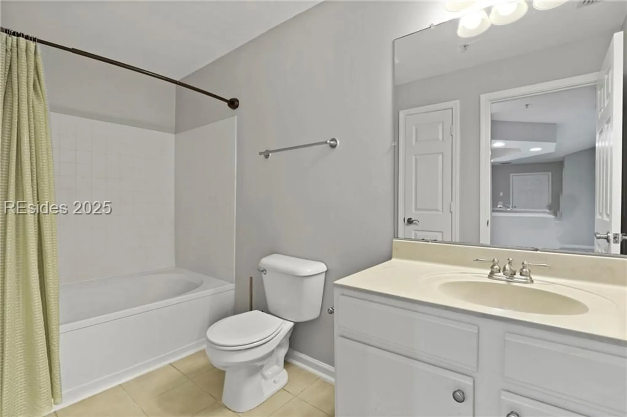 Property Slideshow image 26 of 48 | 380 marshland rd a32, Hilton Head Island, SC, 29926