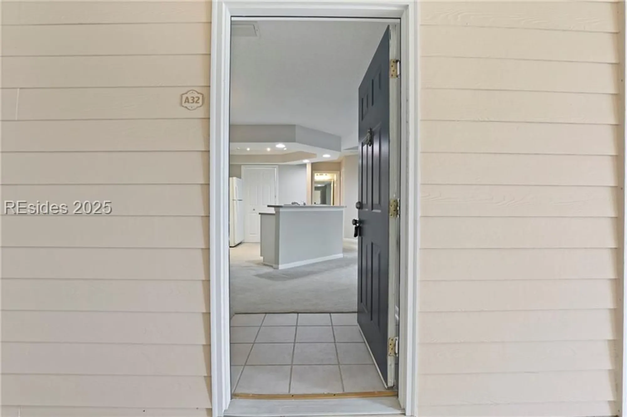 Property Slideshow image 4 of 48 | 380 marshland rd a32, Hilton Head Island, SC, 29926