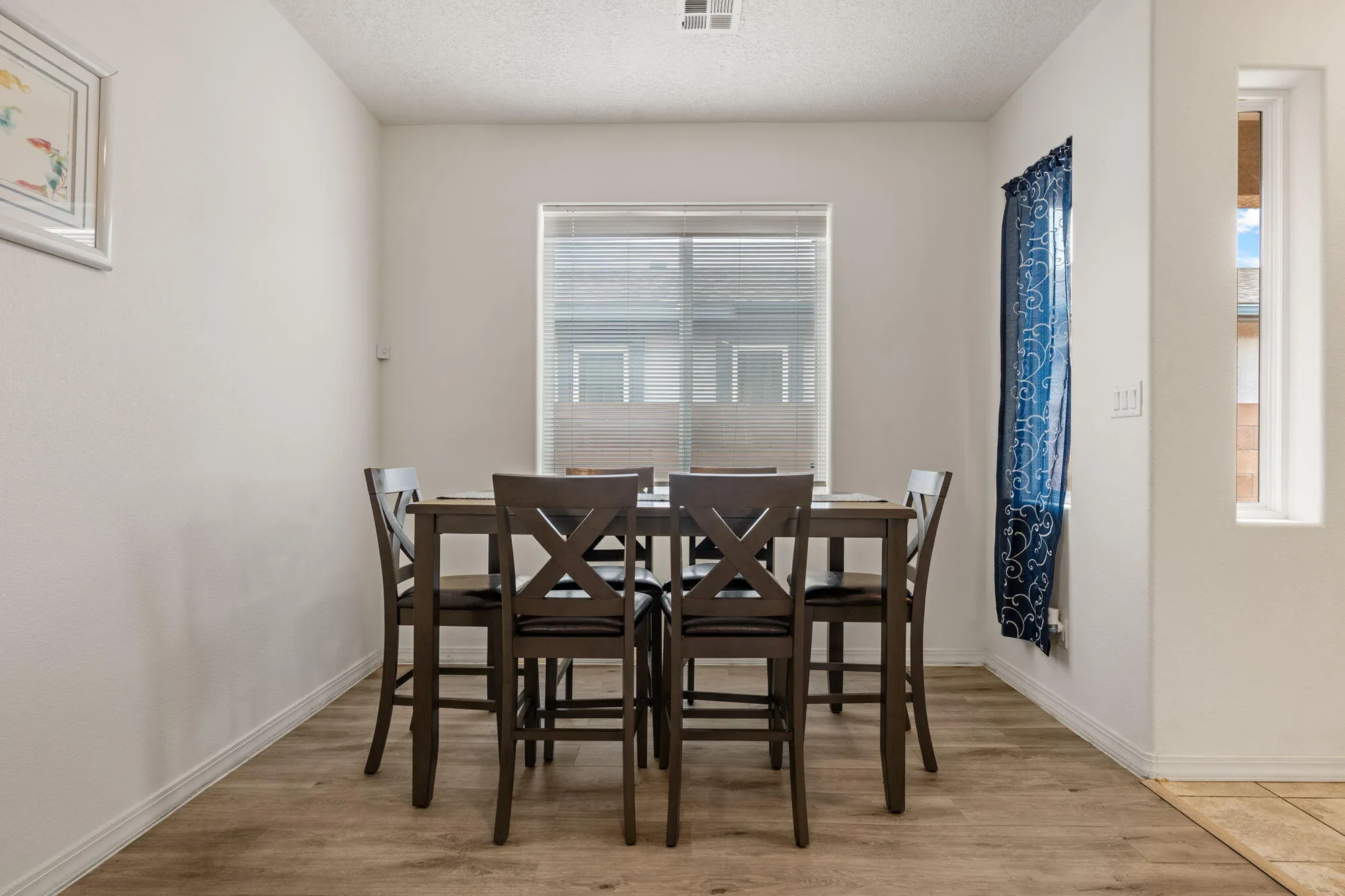 Property Slideshow image 12 of 34 | 240 rio chama cir, Los Lunas, NM, 87031