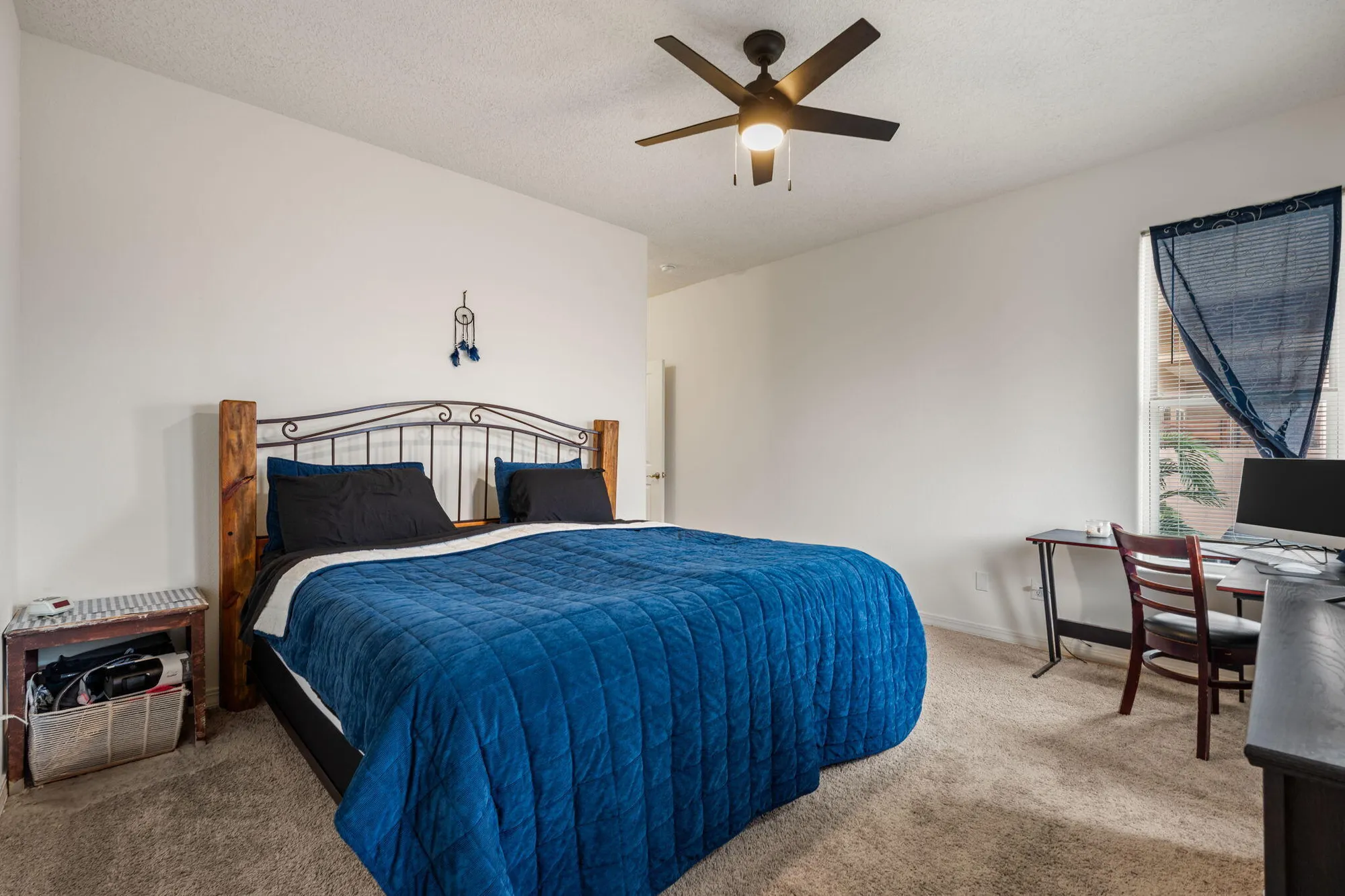 Property Slideshow image 26 of 34 | 240 rio chama cir, Los Lunas, NM, 87031