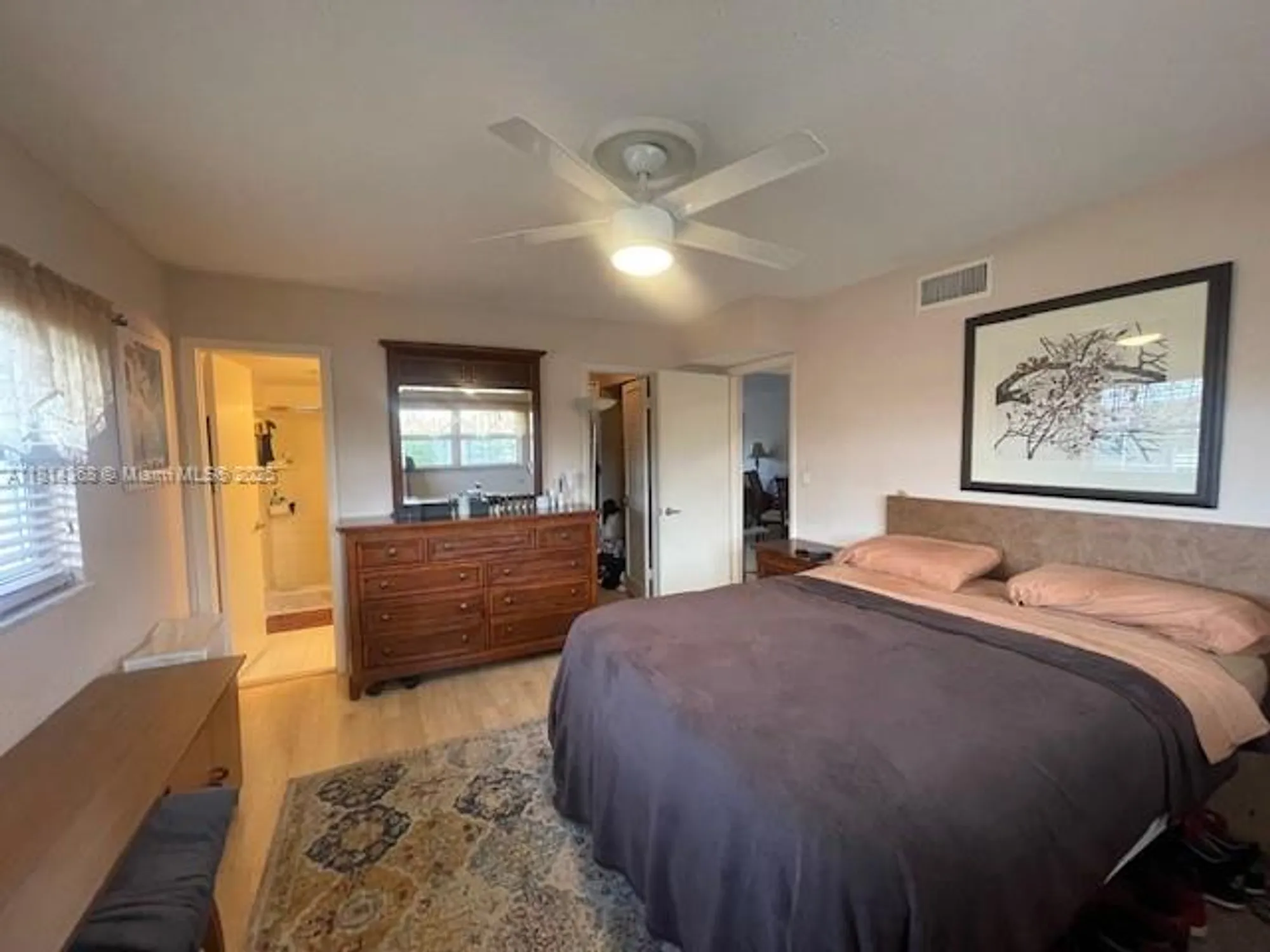 Property Slideshow image 7 of 11 | 361 s hollybrook dr apt 310, Pembroke Pines, FL, 33025