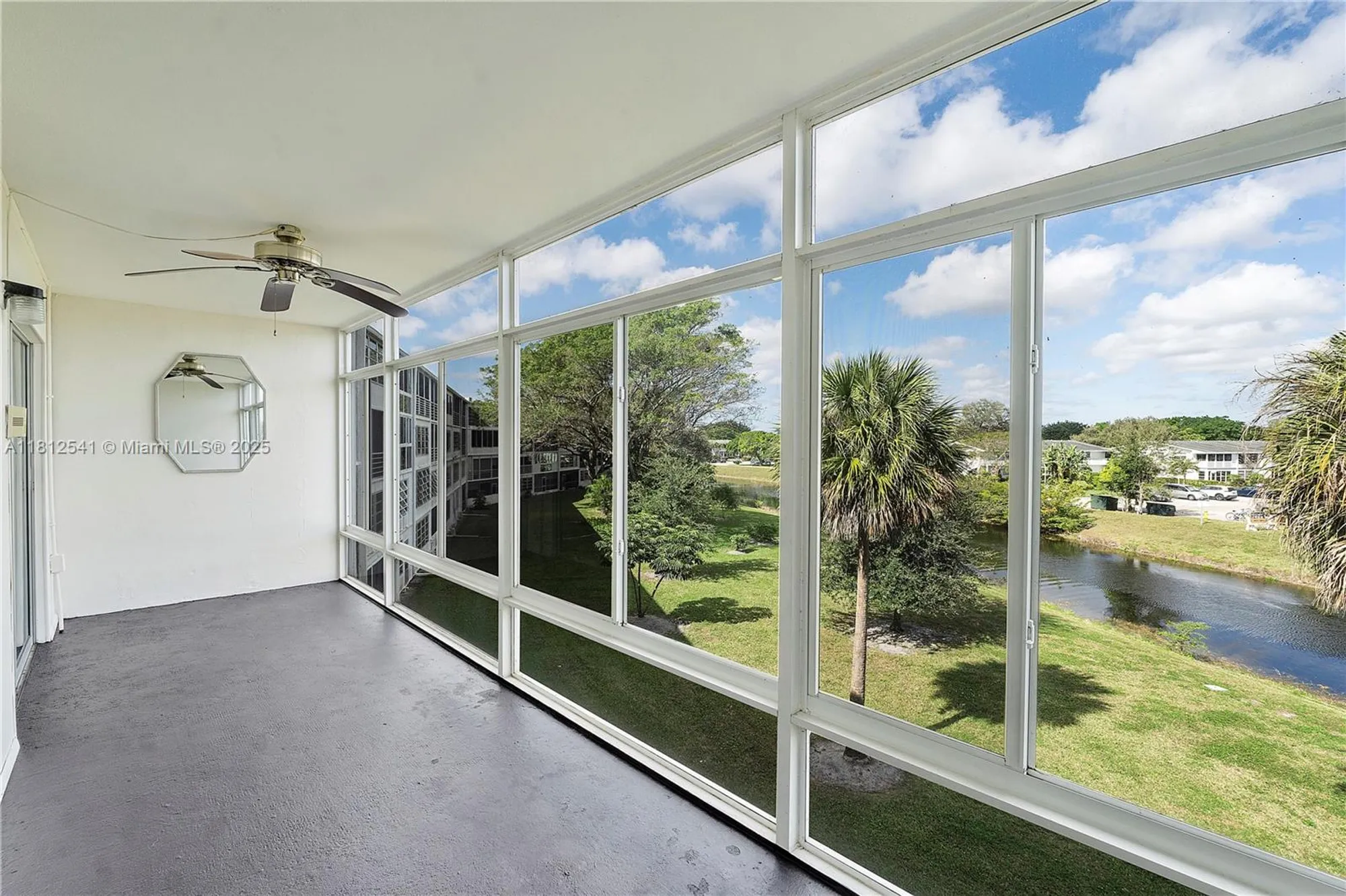 Property Slideshow image 19 of 37 | 3116 newport u # 3116, Deerfield Beach, FL, 33442