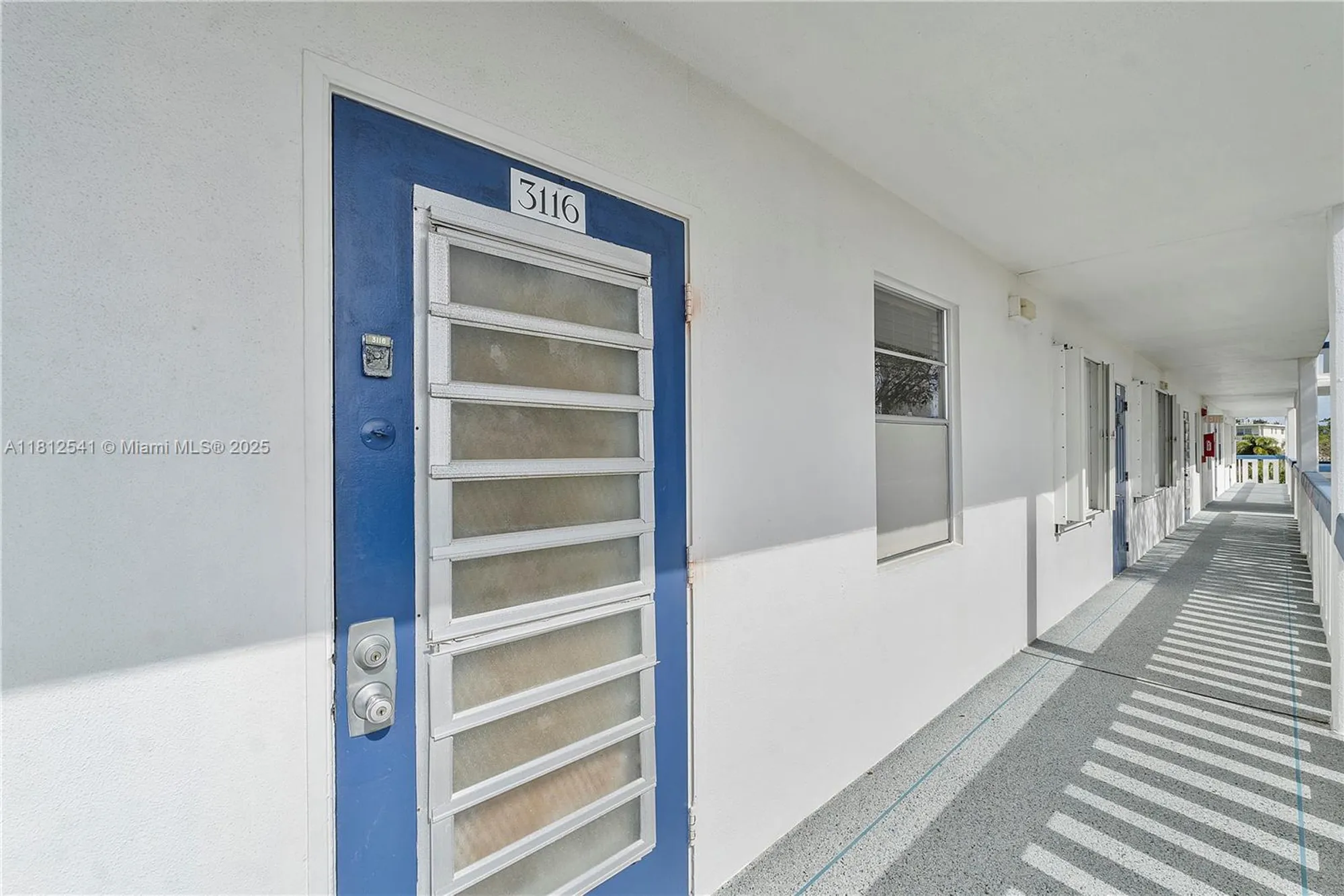 Property Slideshow image 24 of 37 | 3116 newport u # 3116, Deerfield Beach, FL, 33442