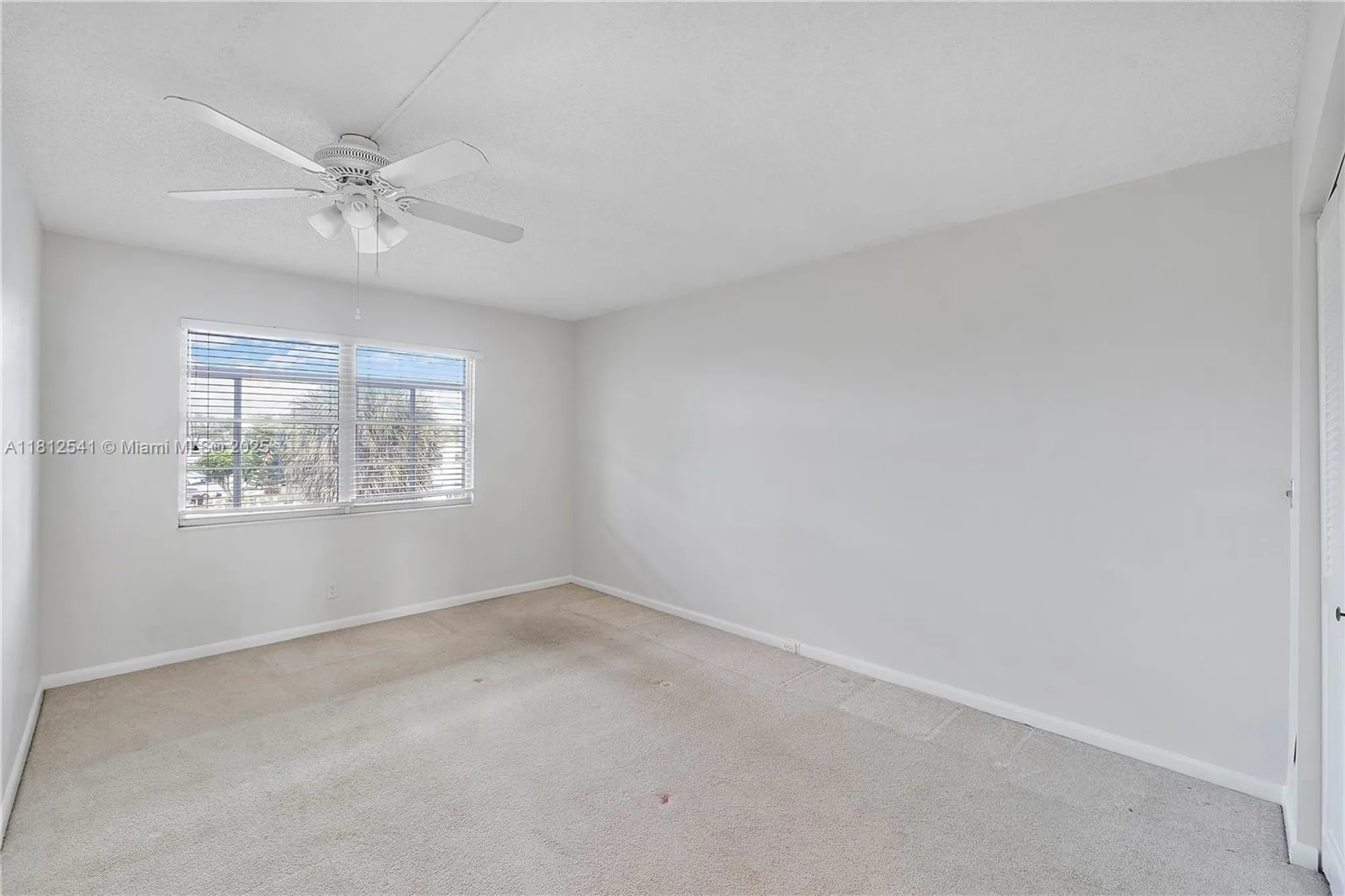 Property Slideshow image 22 of 37 | 3116 newport u # 3116, Deerfield Beach, FL, 33442
