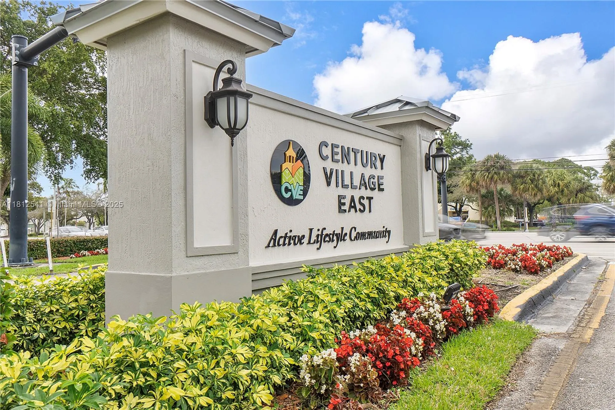 Property Slideshow image 5 of 37 | 3116 newport u # 3116, Deerfield Beach, FL, 33442