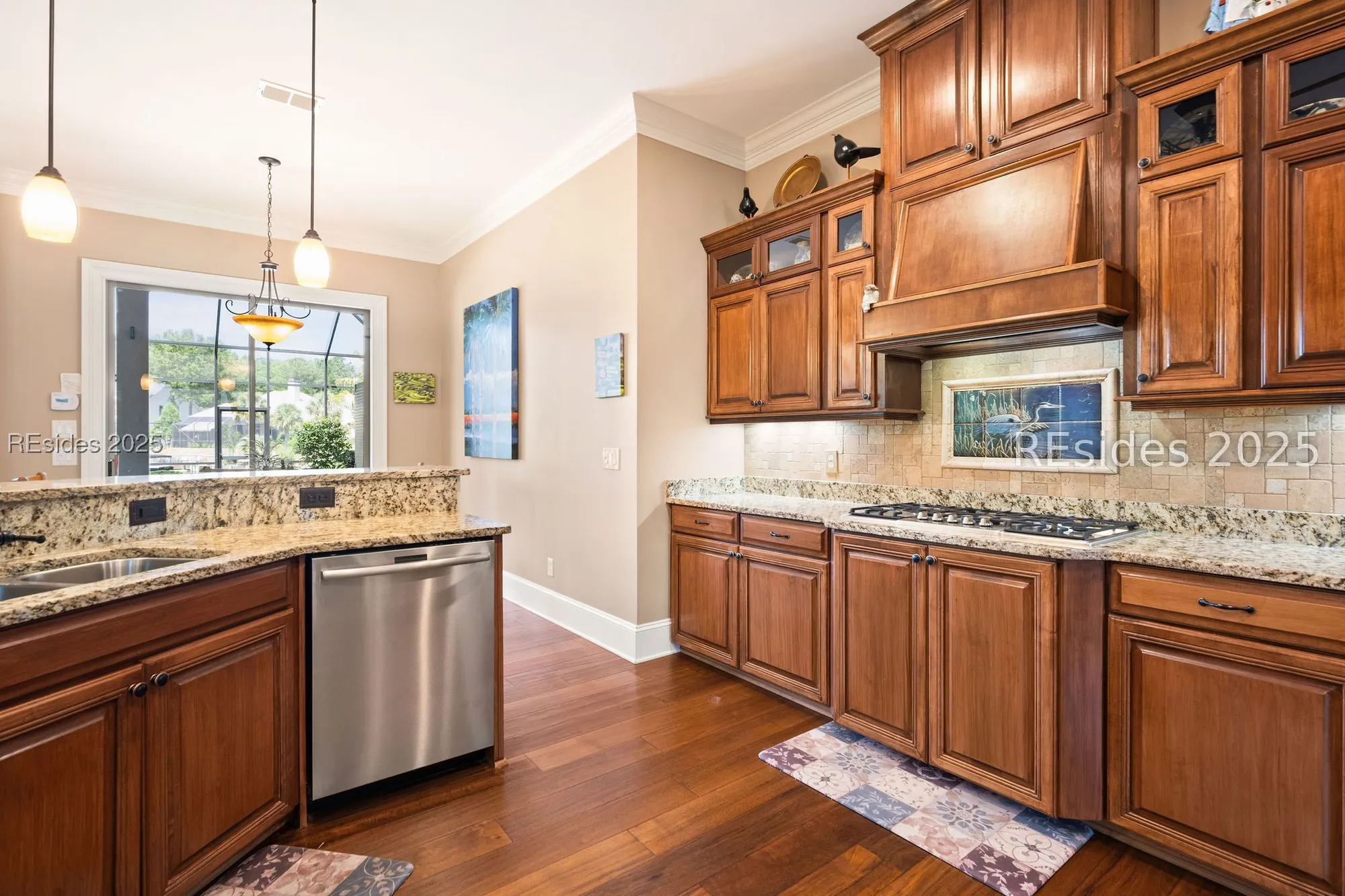 Property Slideshow image 14 of 71 | 10 anchor bay ct, Bluffton, SC, 29910
