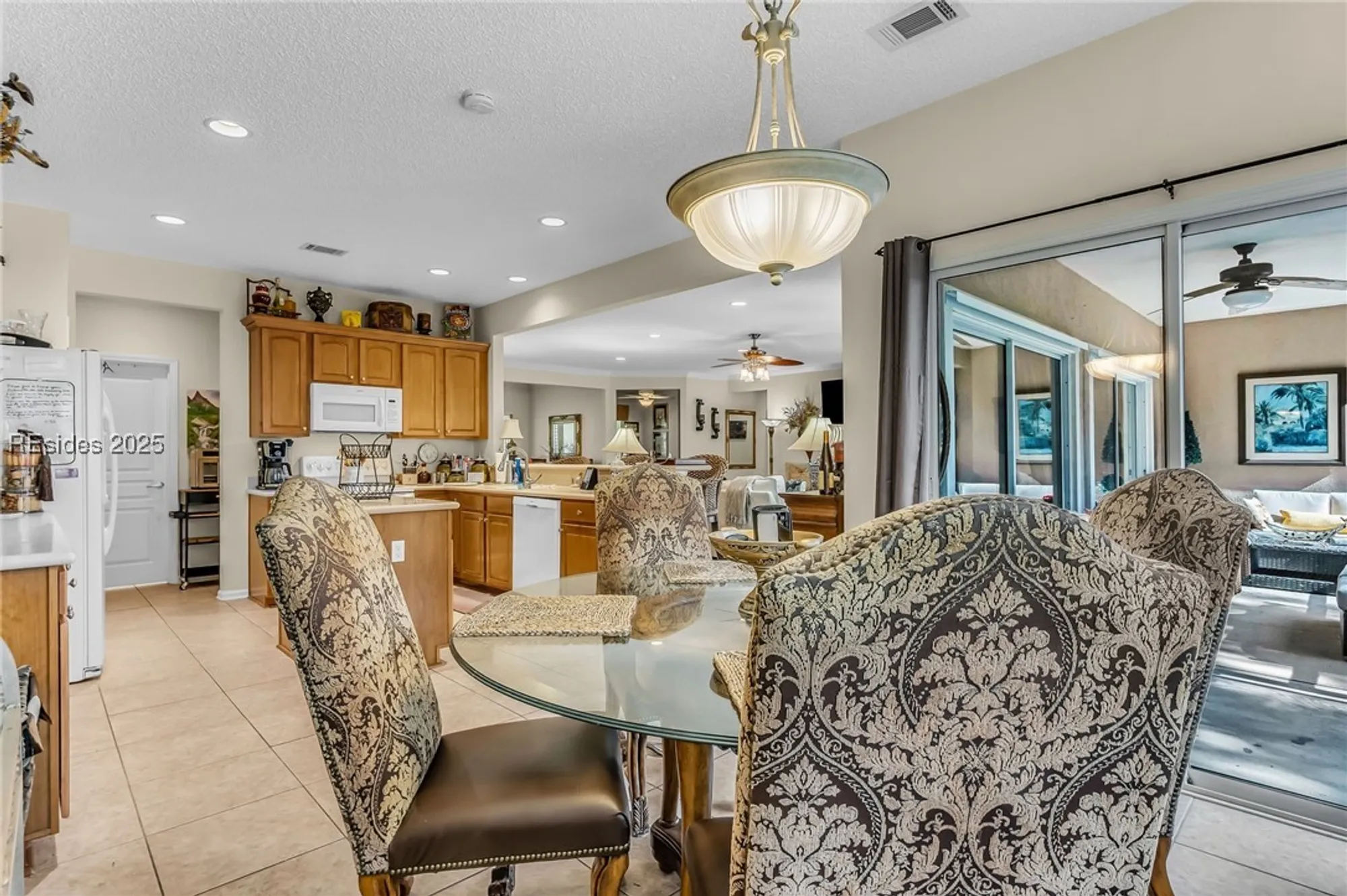 Property Slideshow image 13 of 33 | 1 landmark ln, Bluffton, SC, 29909