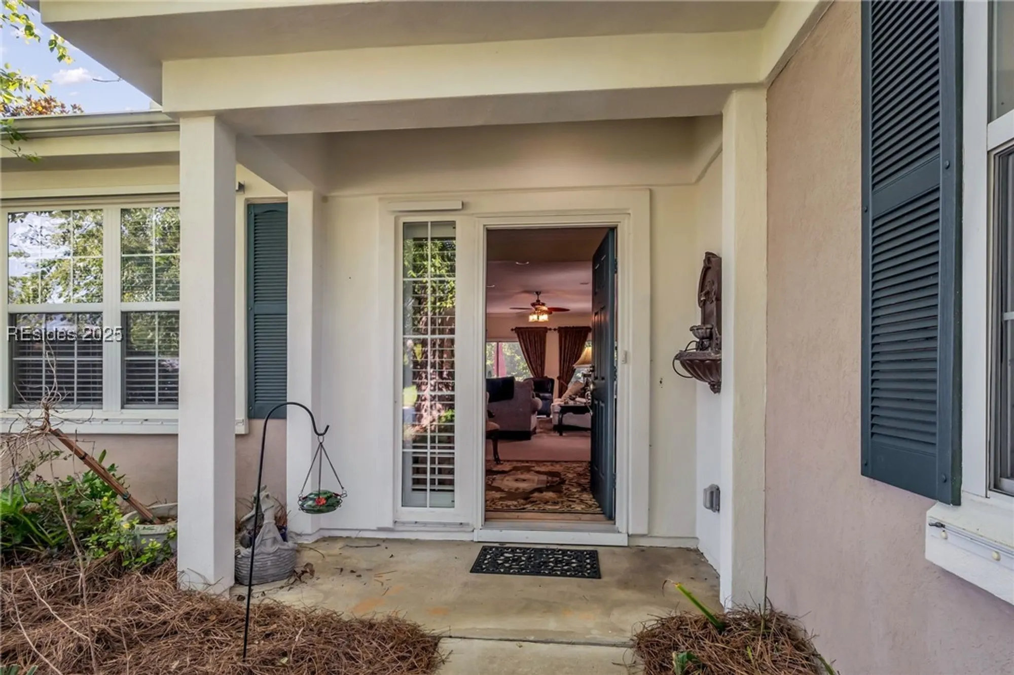 Property Slideshow image 4 of 33 | 1 landmark ln, Bluffton, SC, 29909