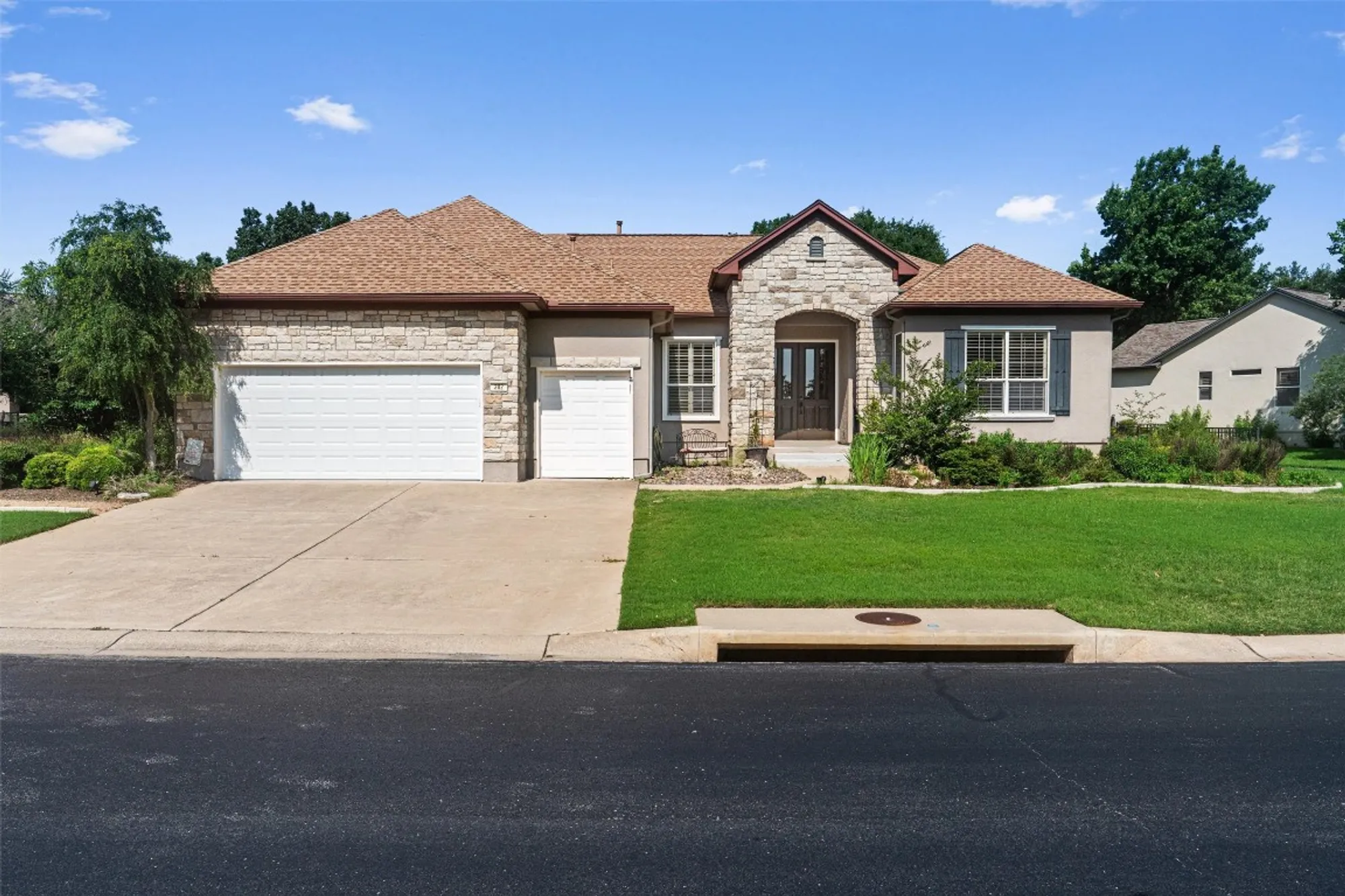 Property Slideshow image 3 of 38 | 282 trail of the flowers, Georgetown, TX, 78633