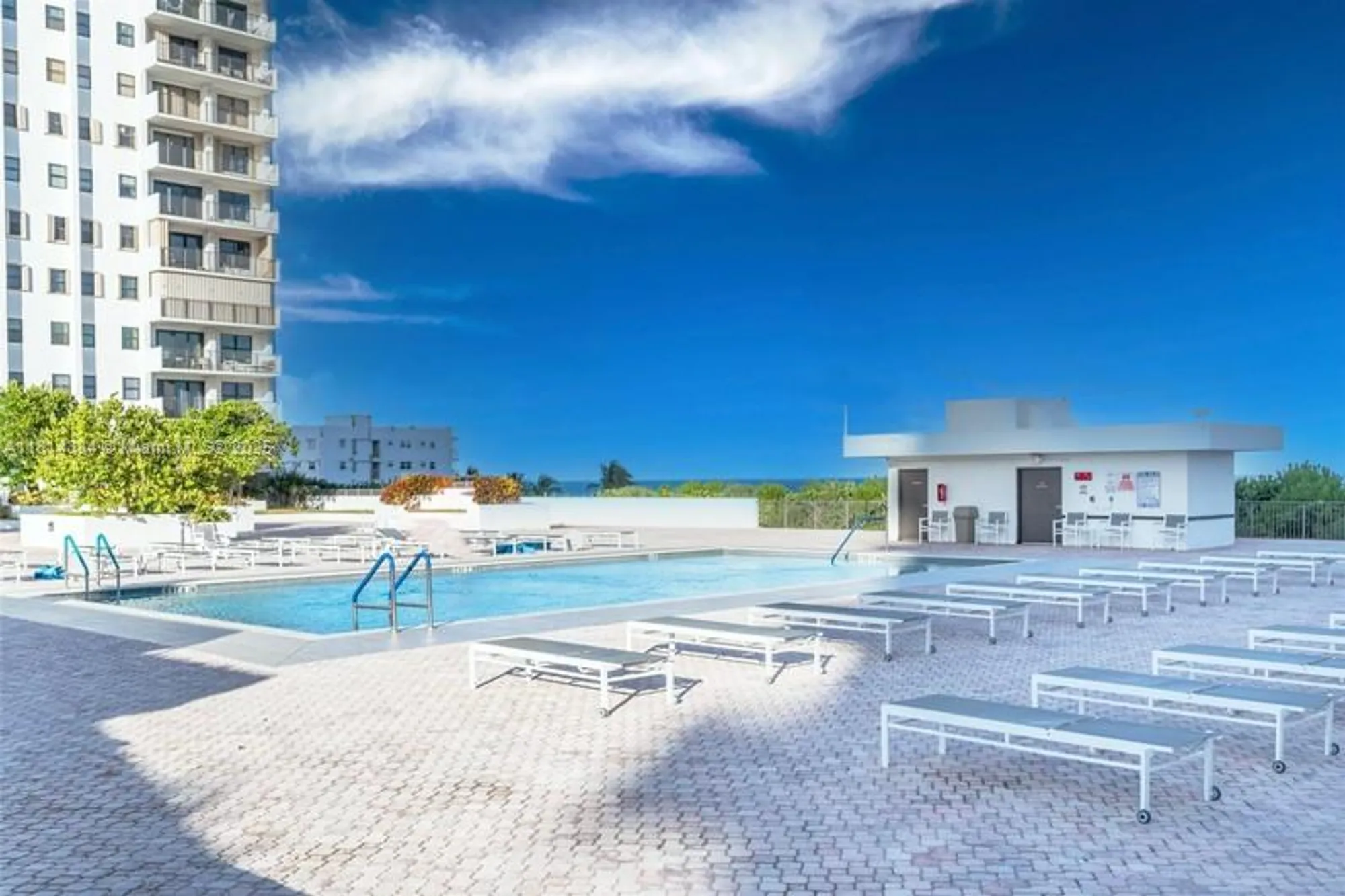 Property Slideshow image 40 of 58 | 1201 s ocean dr apt 610n, Hollywood, FL, 33019