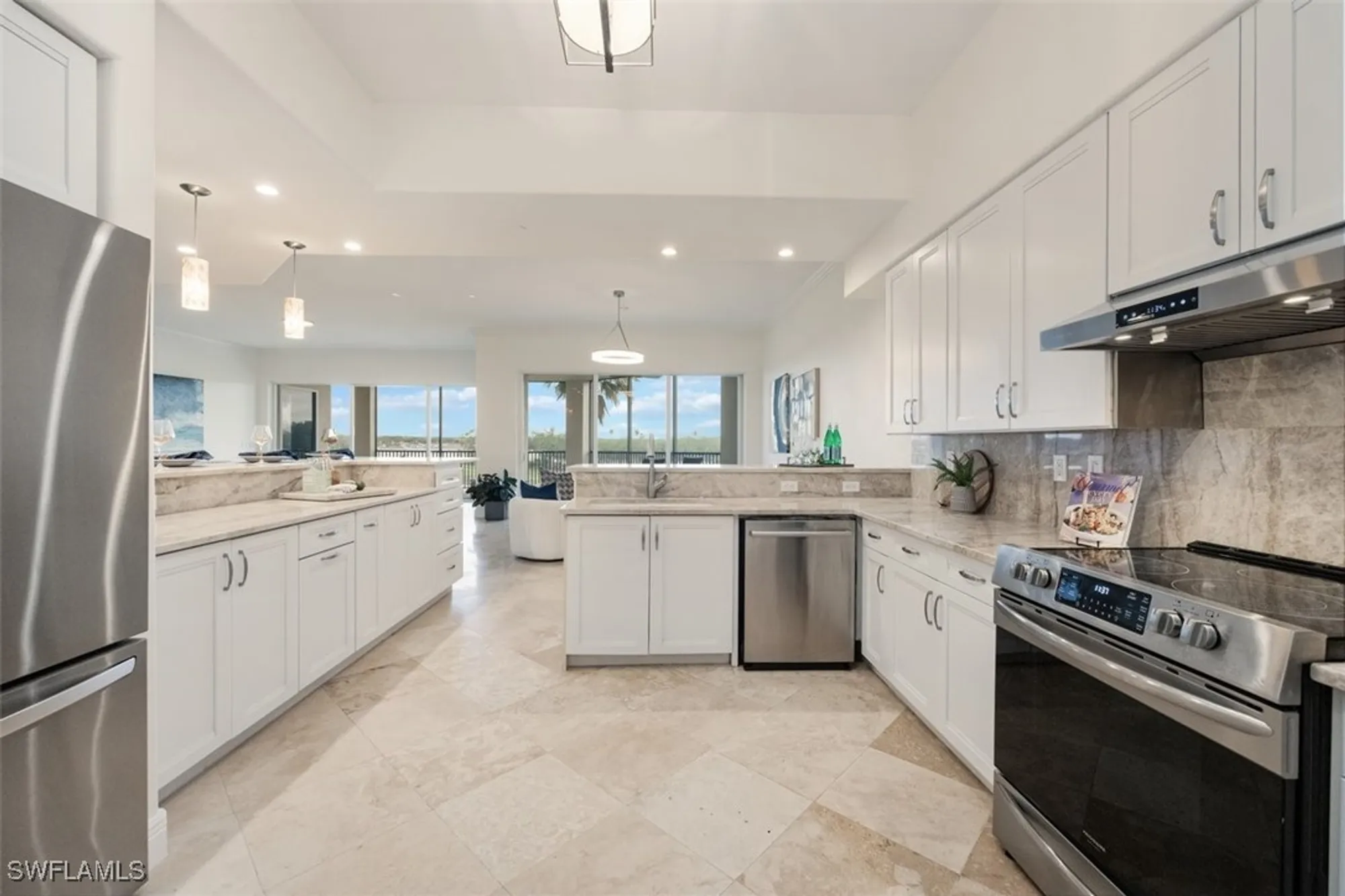 Property Slideshow image 18 of 25 | 560 el camino real apt 1304, Naples, FL, 34119