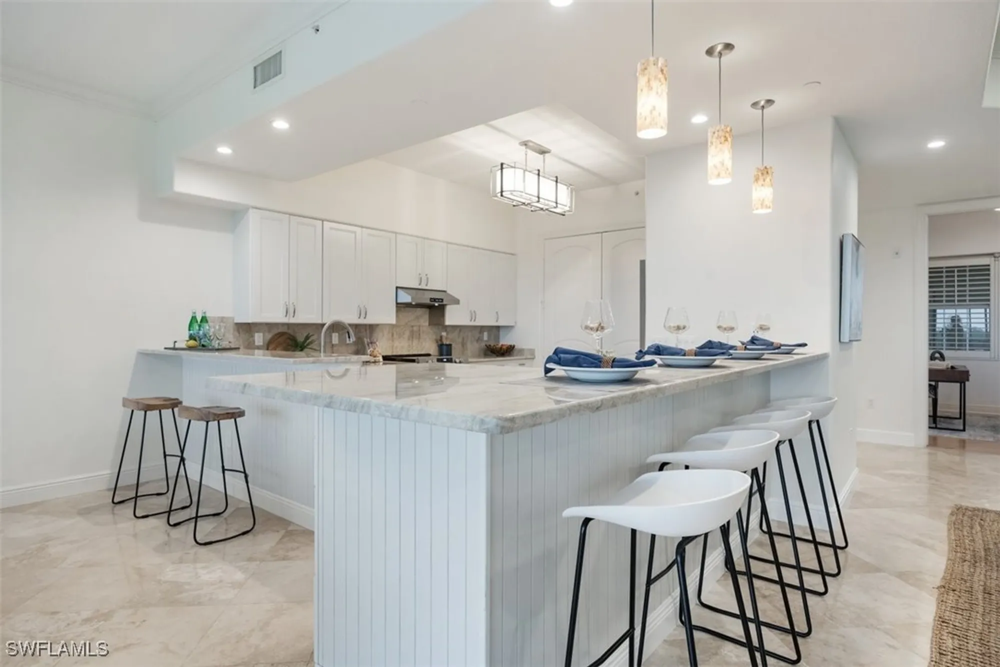 Property Slideshow image 10 of 25 | 560 el camino real apt 1304, Naples, FL, 34119