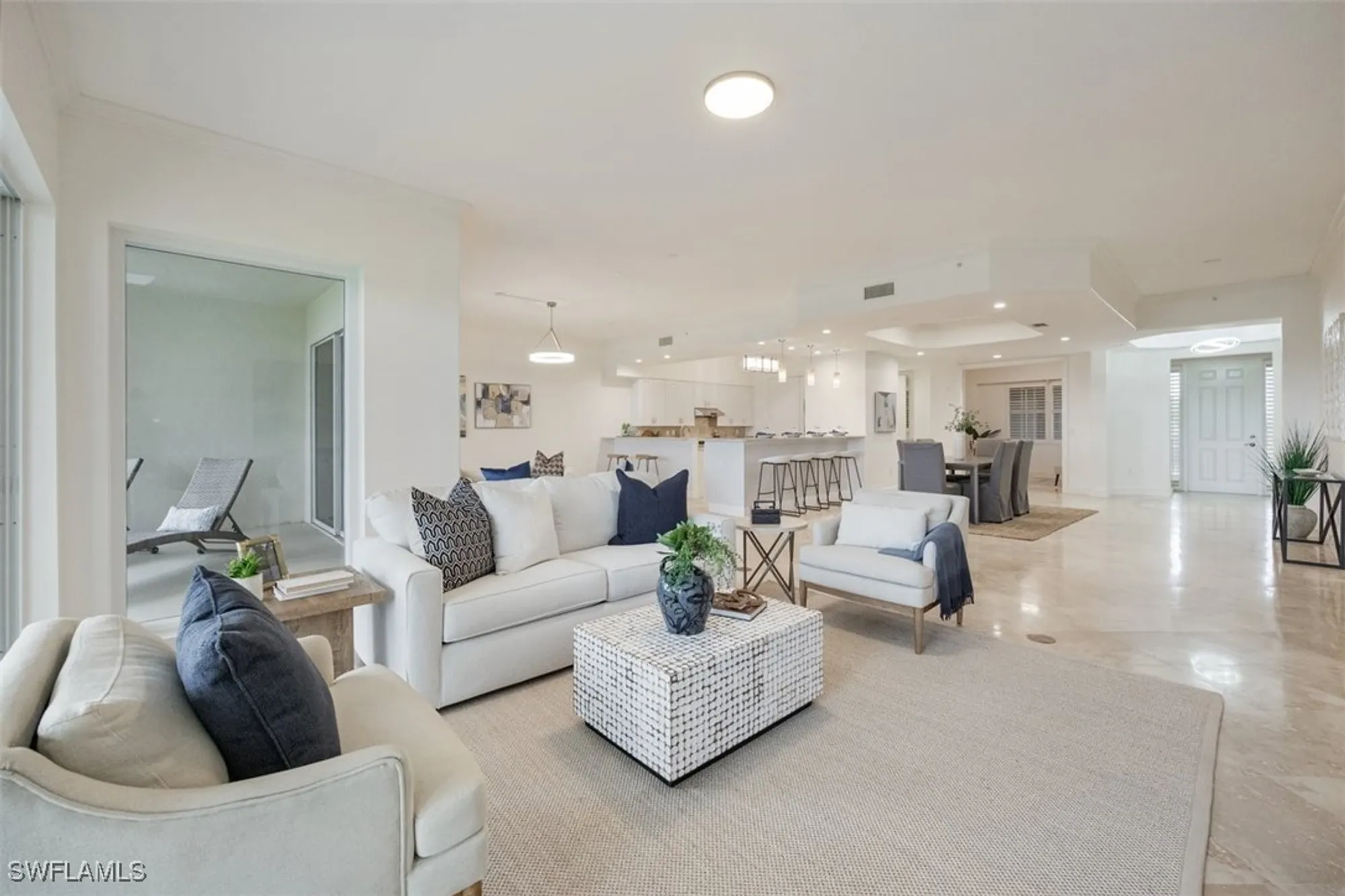 Property Slideshow image 8 of 25 | 560 el camino real apt 1304, Naples, FL, 34119