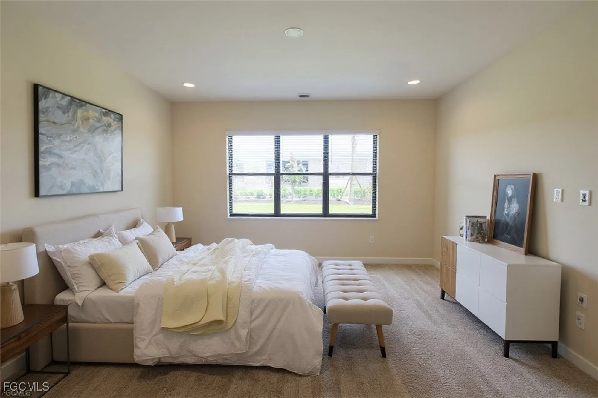 Property Slideshow image 11 of 50 | 14359 hogarth pl, Fort Myers, FL, 33905