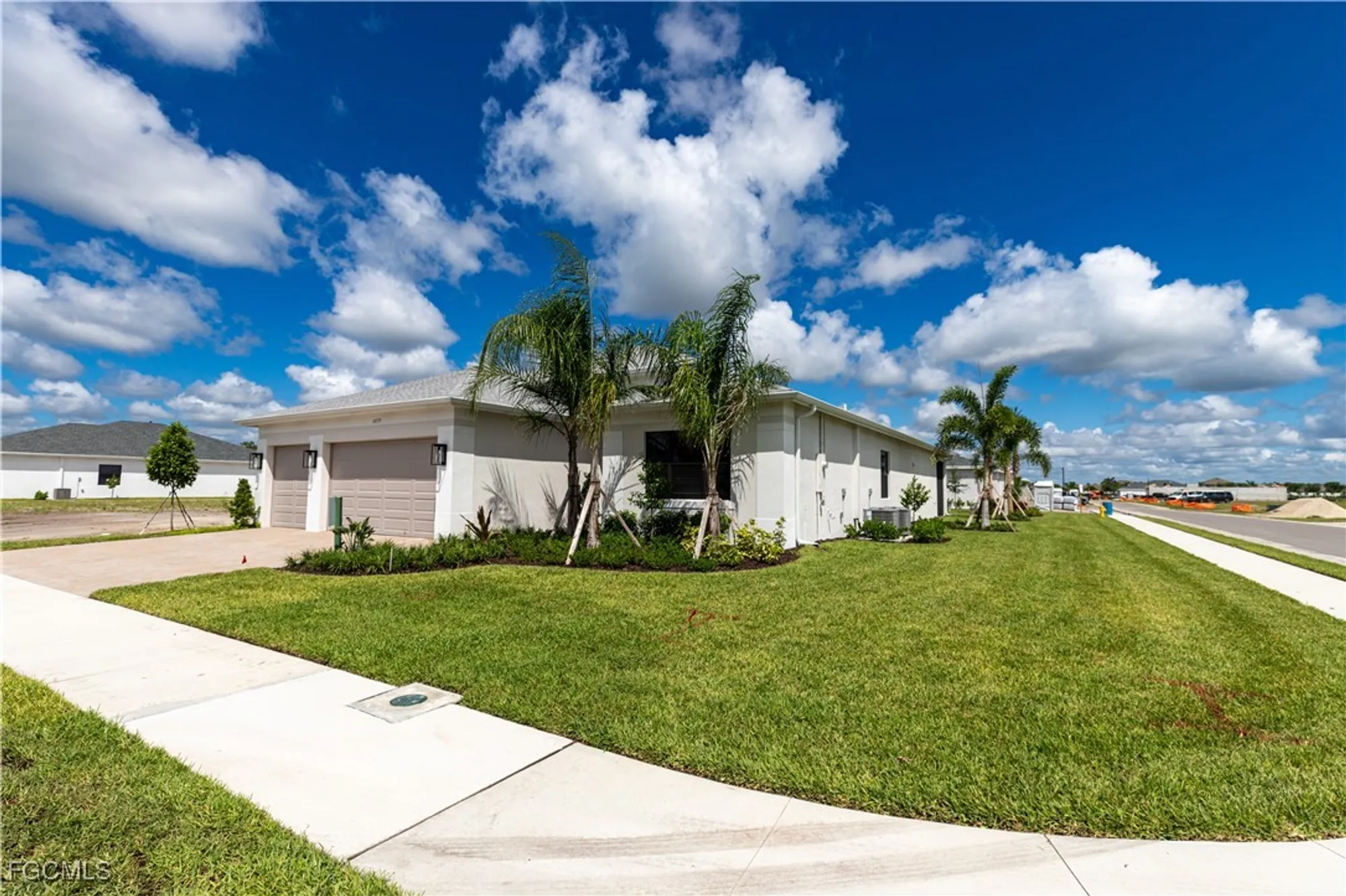 Property Slideshow image 40 of 50 | 14359 hogarth pl, Fort Myers, FL, 33905
