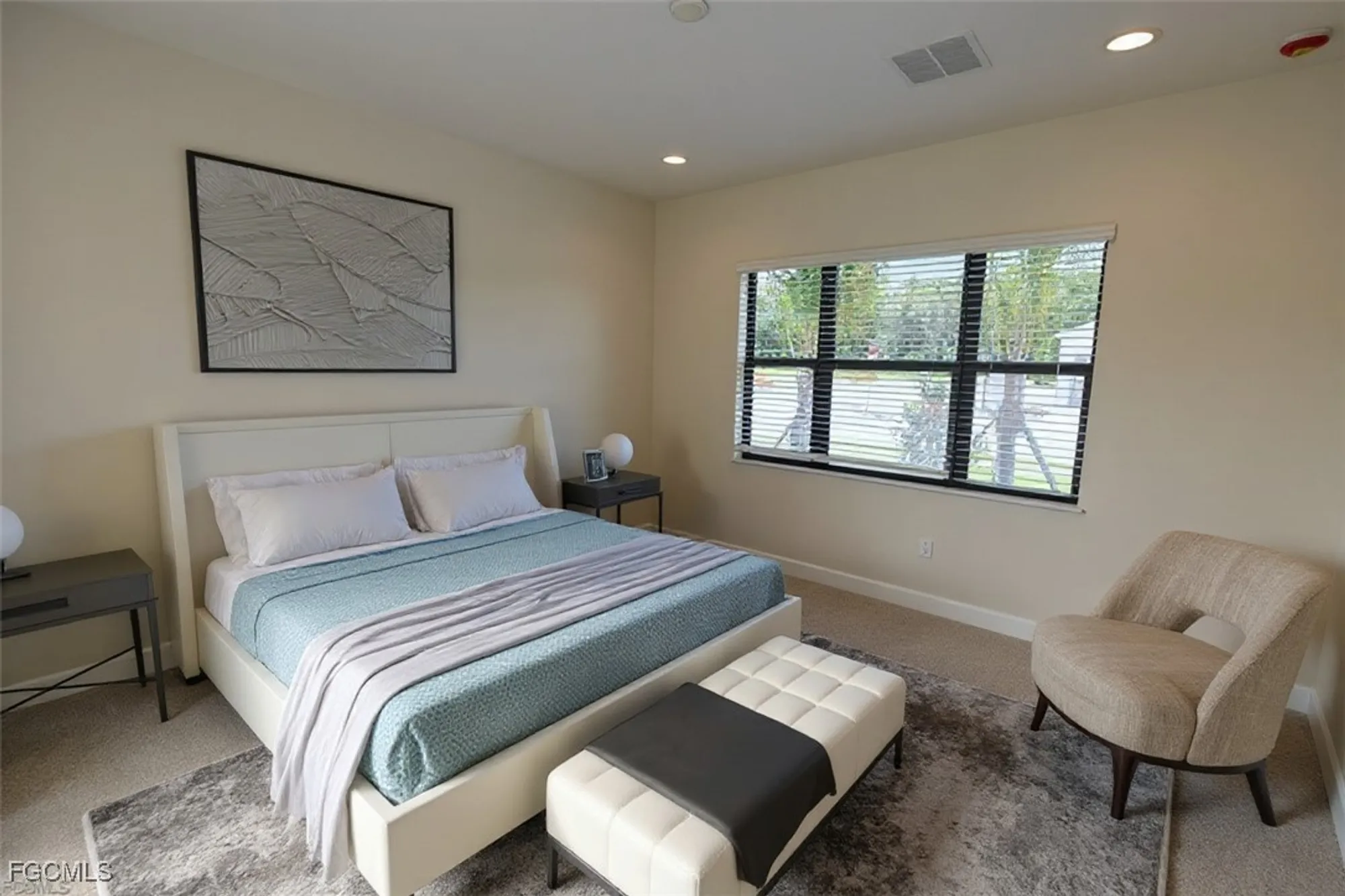 Property Slideshow image 8 of 50 | 14359 hogarth pl, Fort Myers, FL, 33905