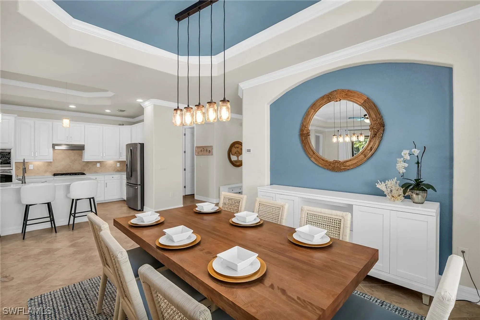 Property Slideshow image 8 of 36 | 2938 aviamar cir, Naples, FL, 34114