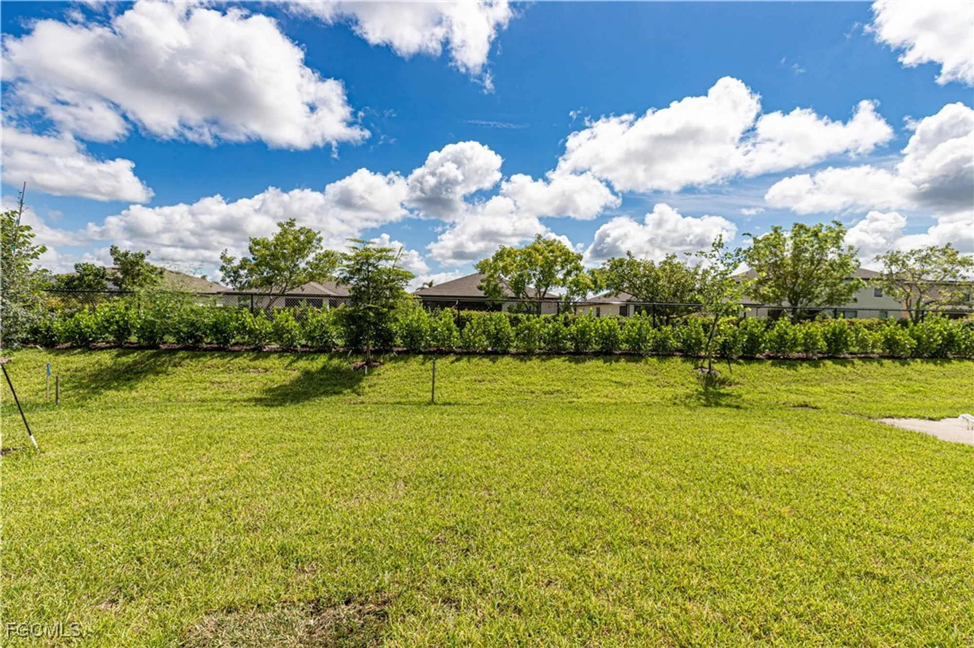 Property Slideshow image 35 of 49 | 3384 meloy dr, Fort Myers, FL, 33905