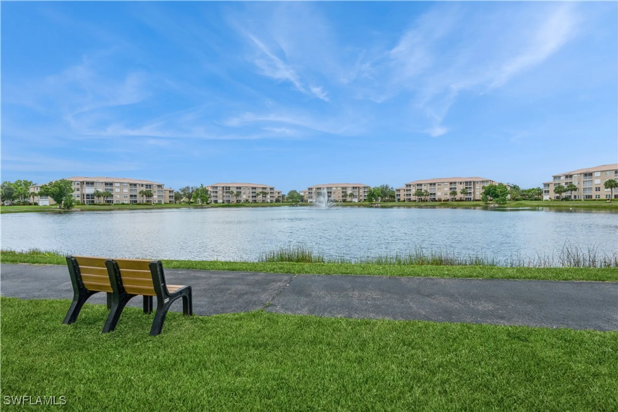 Property Slideshow image 21 of 33 | 14051 brant point cir 8105, Fort Myers, FL, 33919