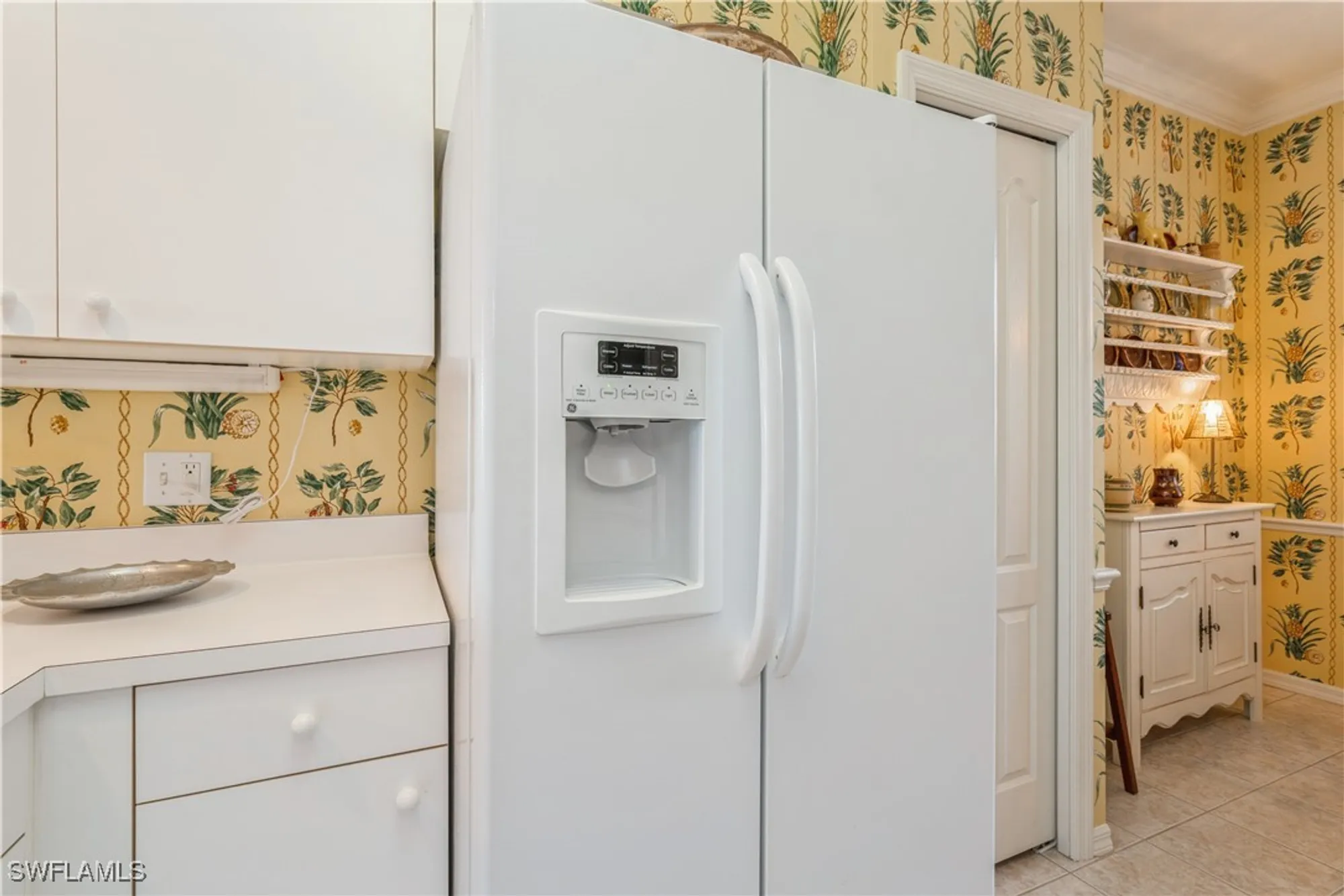 Property Slideshow image 6 of 33 | 14051 brant point cir 8105, Fort Myers, FL, 33919