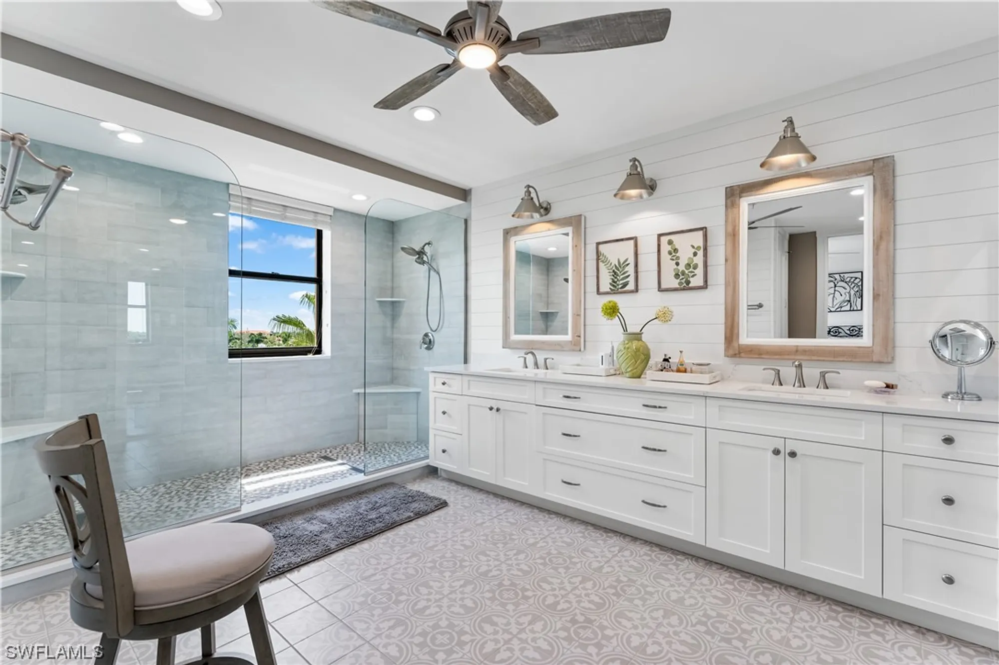 Property Slideshow image 22 of 48 | 11640 court of palms 304, Fort Myers, FL, 33908