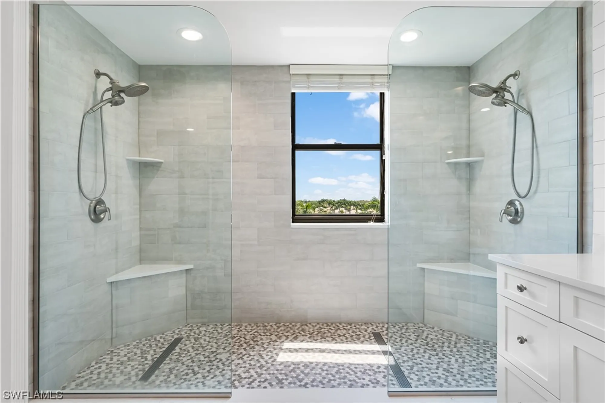 Property Slideshow image 23 of 48 | 11640 court of palms 304, Fort Myers, FL, 33908