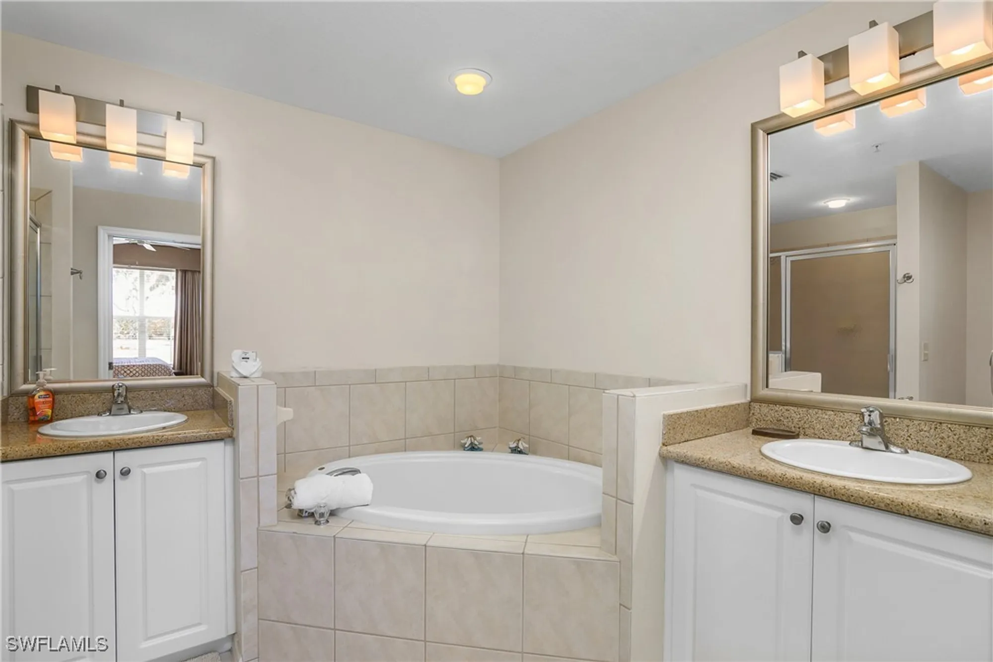 Property Slideshow image 13 of 34 | 7965 mahogany run ln 312, Naples, FL, 34113