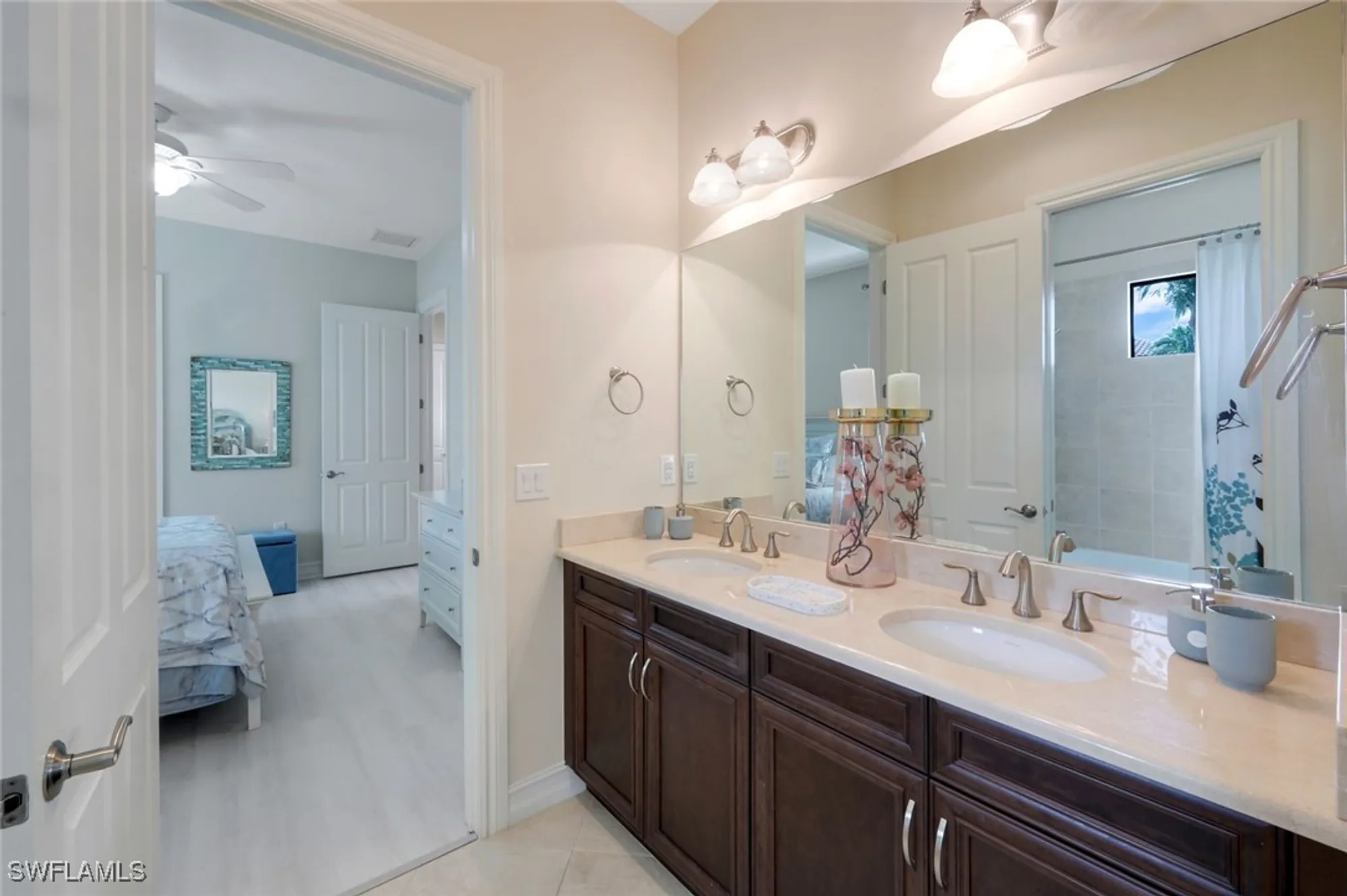 Property Slideshow image 13 of 29 | 6419 vivaldi ct, Naples, FL, 34113