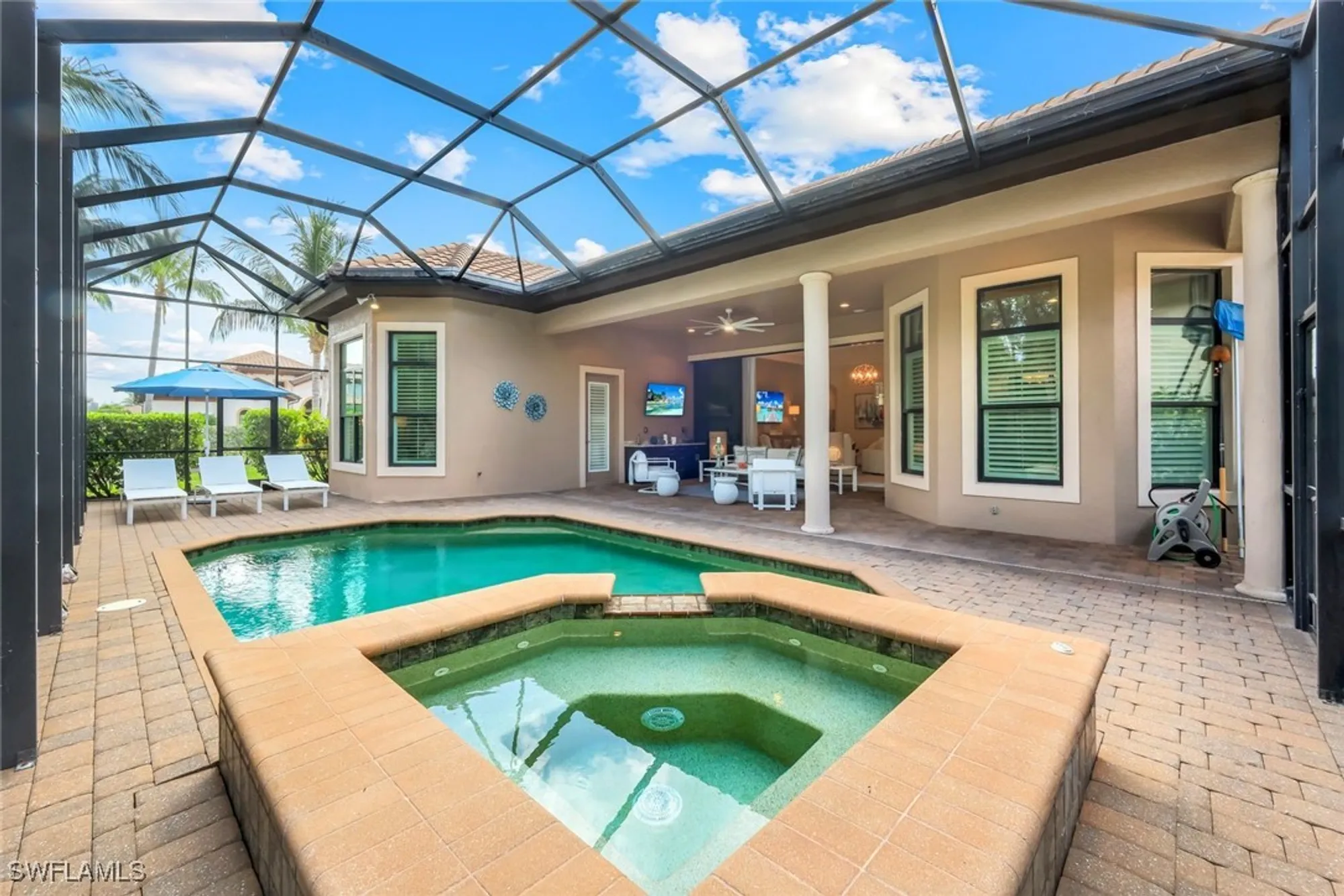 Property Slideshow image 22 of 29 | 6419 vivaldi ct, Naples, FL, 34113