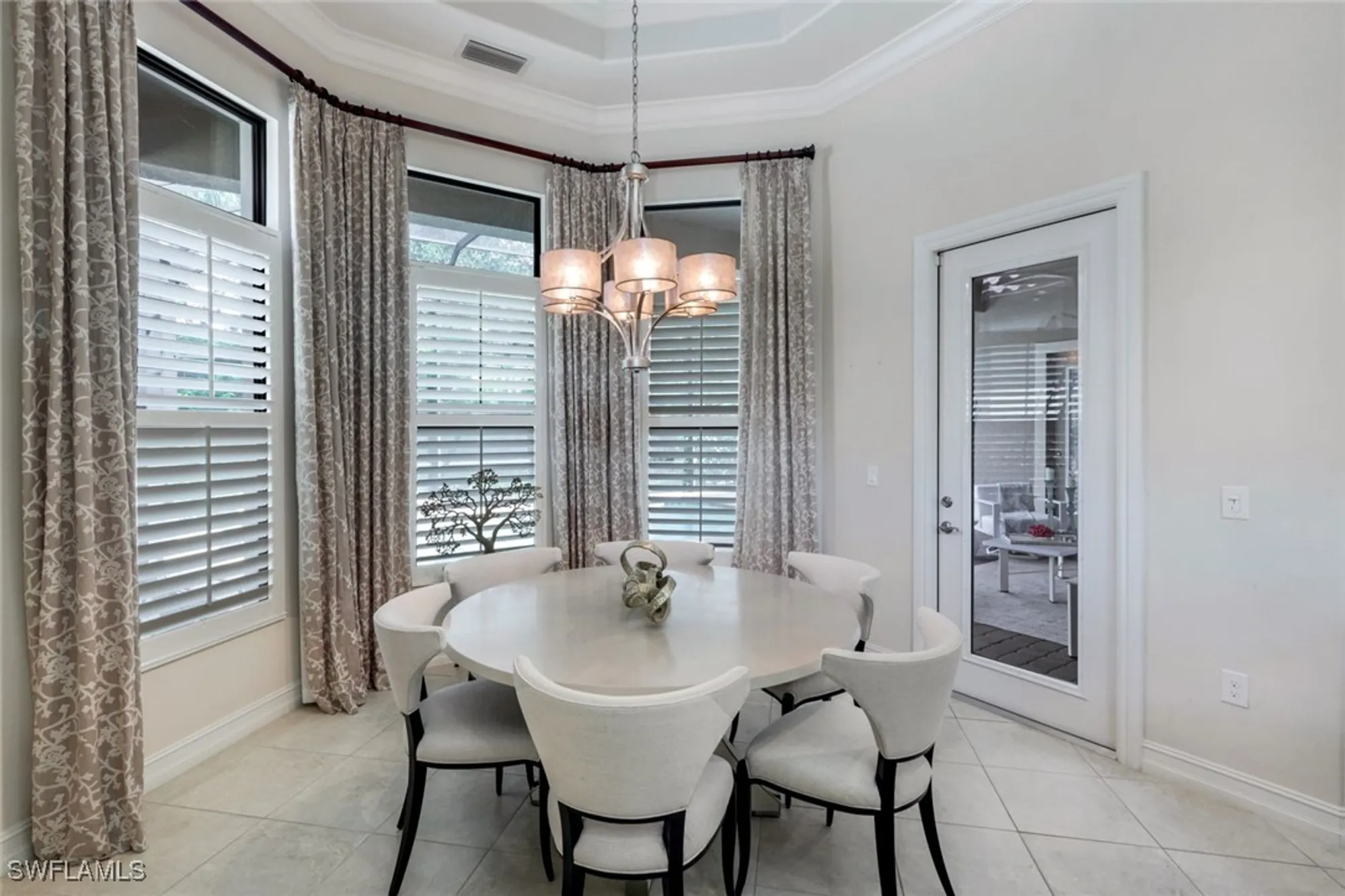 Property Slideshow image 6 of 29 | 6419 vivaldi ct, Naples, FL, 34113