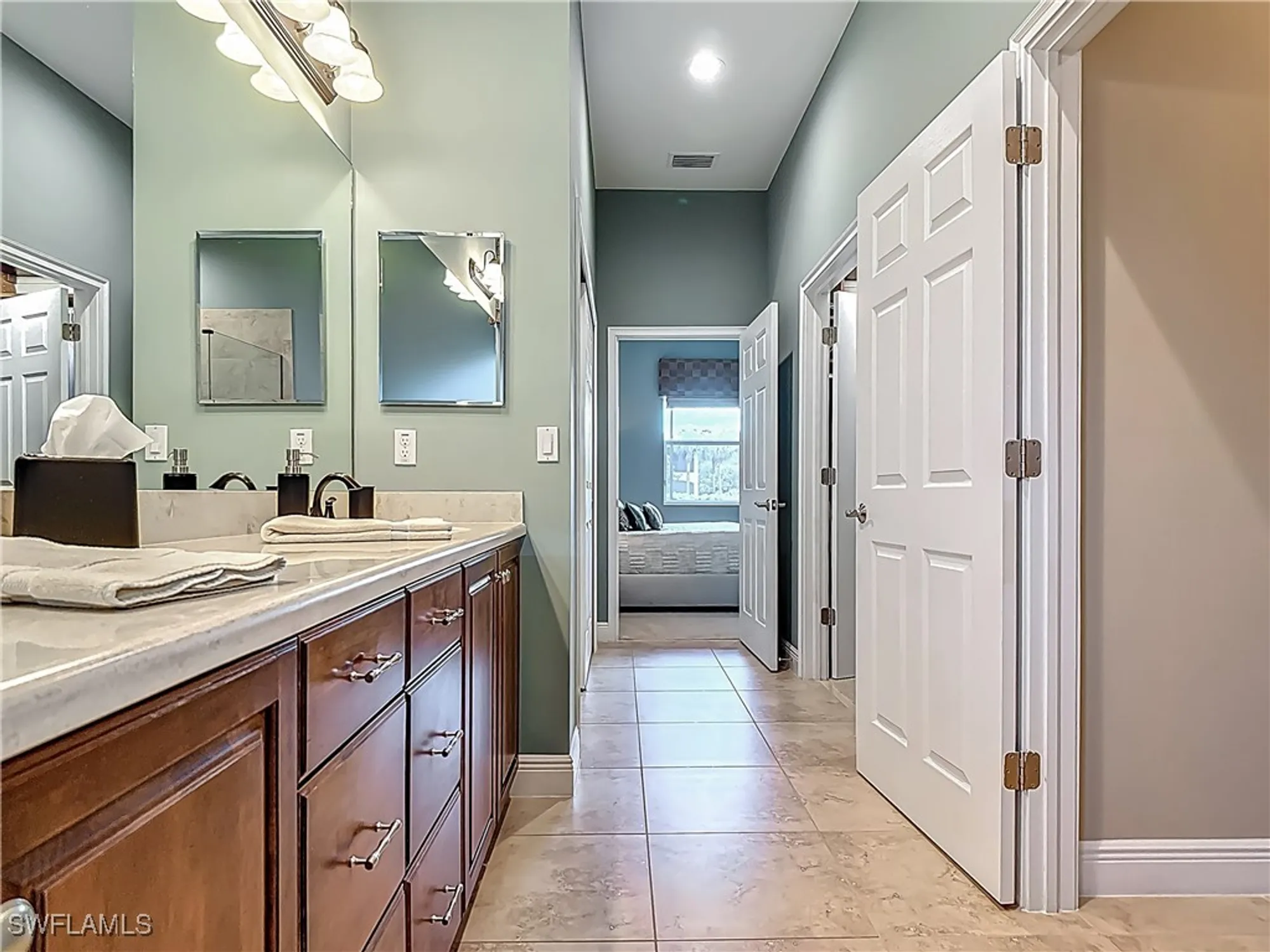 Property Slideshow image 21 of 46 | 10843 valentina ct, Fort Myers, FL, 33913