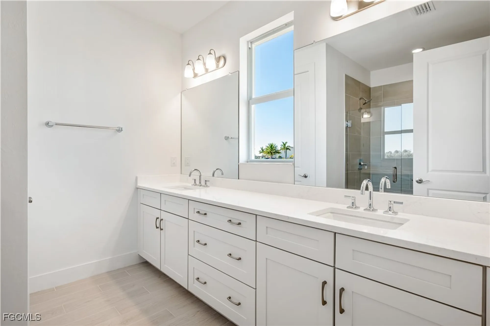 Property Slideshow image 12 of 33 | 44488 little blue heron way, Punta Gorda, FL, 33982