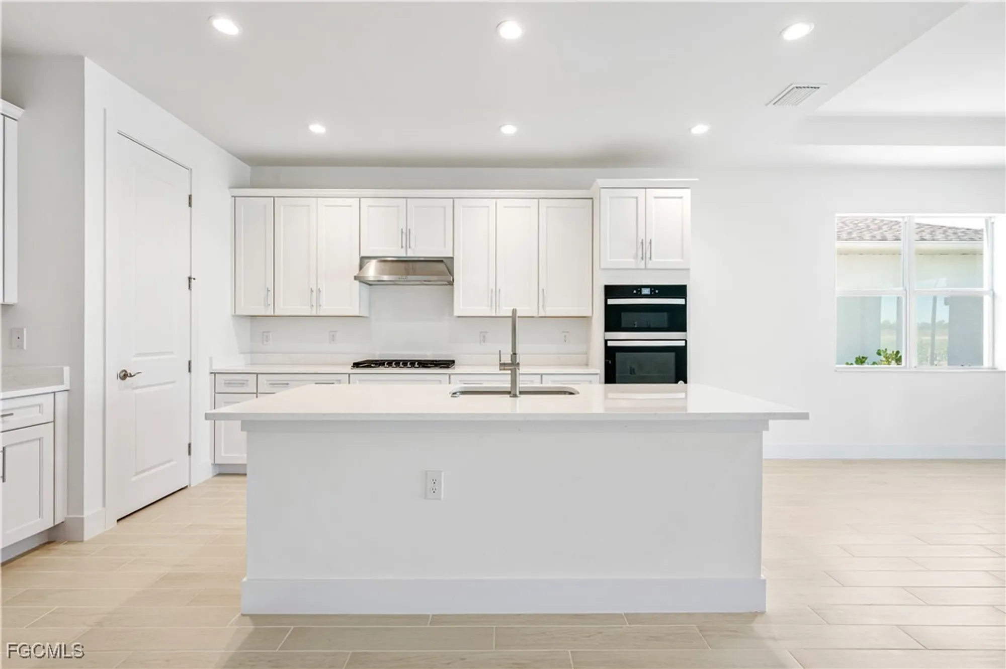 Property Slideshow image 5 of 38 | 44512 little blue heron way, Punta Gorda, FL, 33982