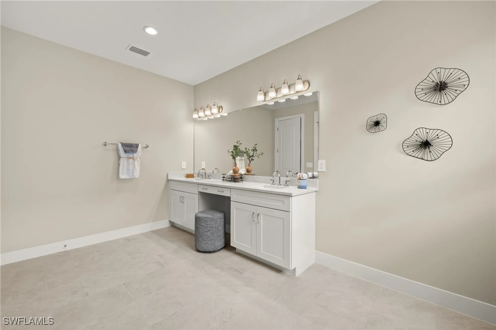 Property Slideshow image 15 of 37 | 44401 panther dr, Punta Gorda, FL, 33982