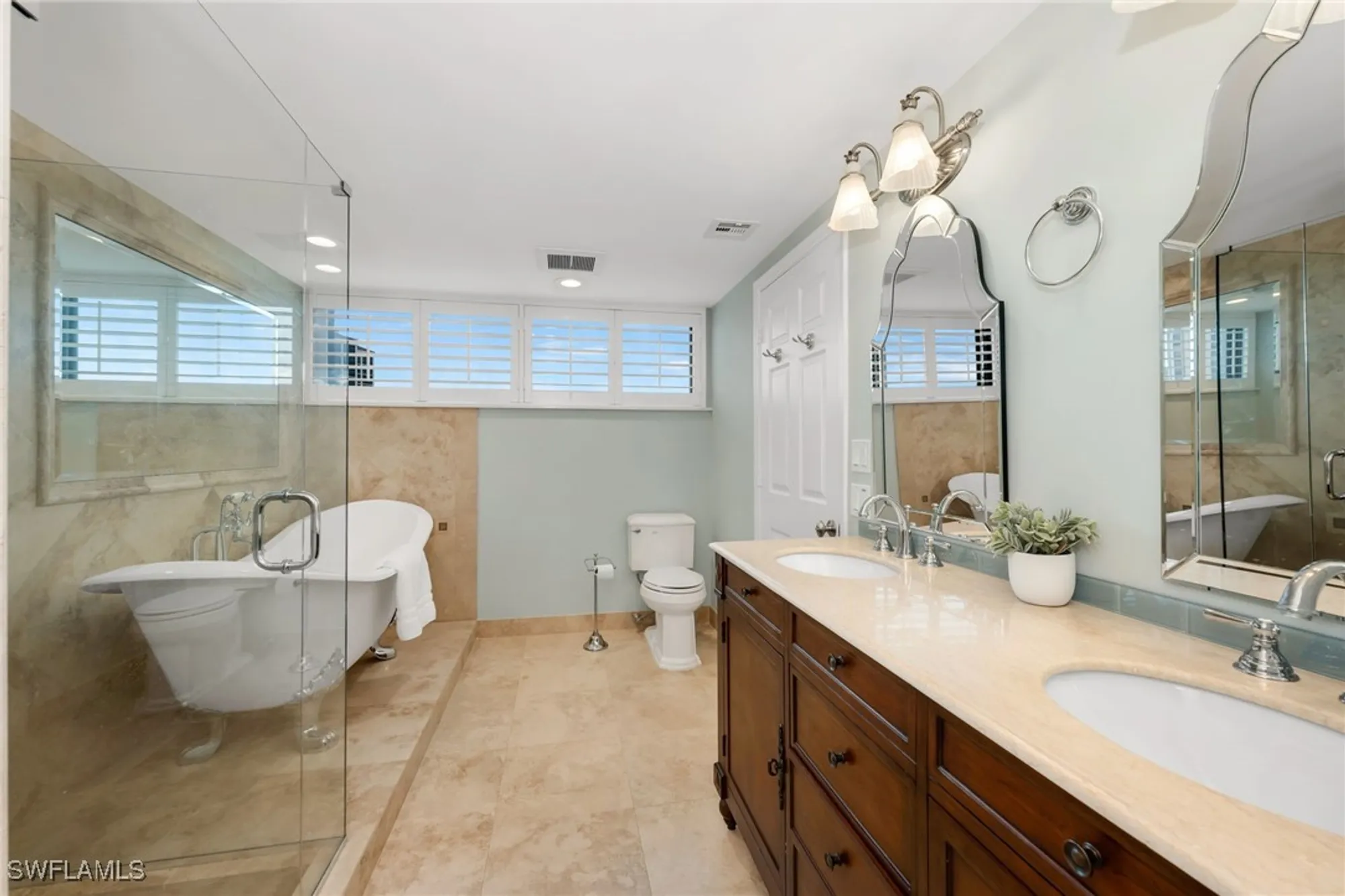 Property Slideshow image 11 of 21 | 6075 pelican bay blvd apt 705, Naples, FL, 34108