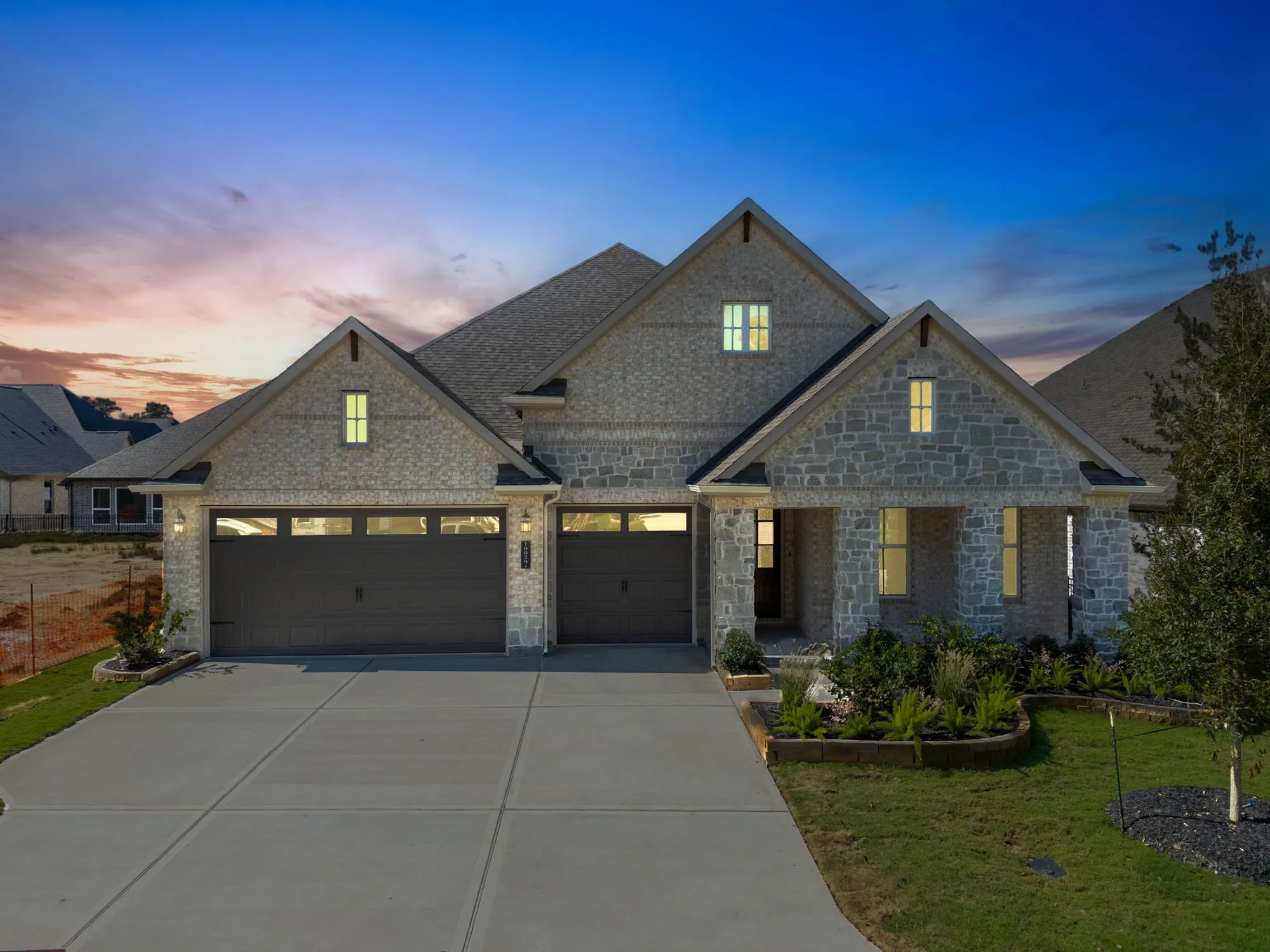 Property Slideshow image 2 of 49 | 10029 larkin cv, Willis, TX, 77318