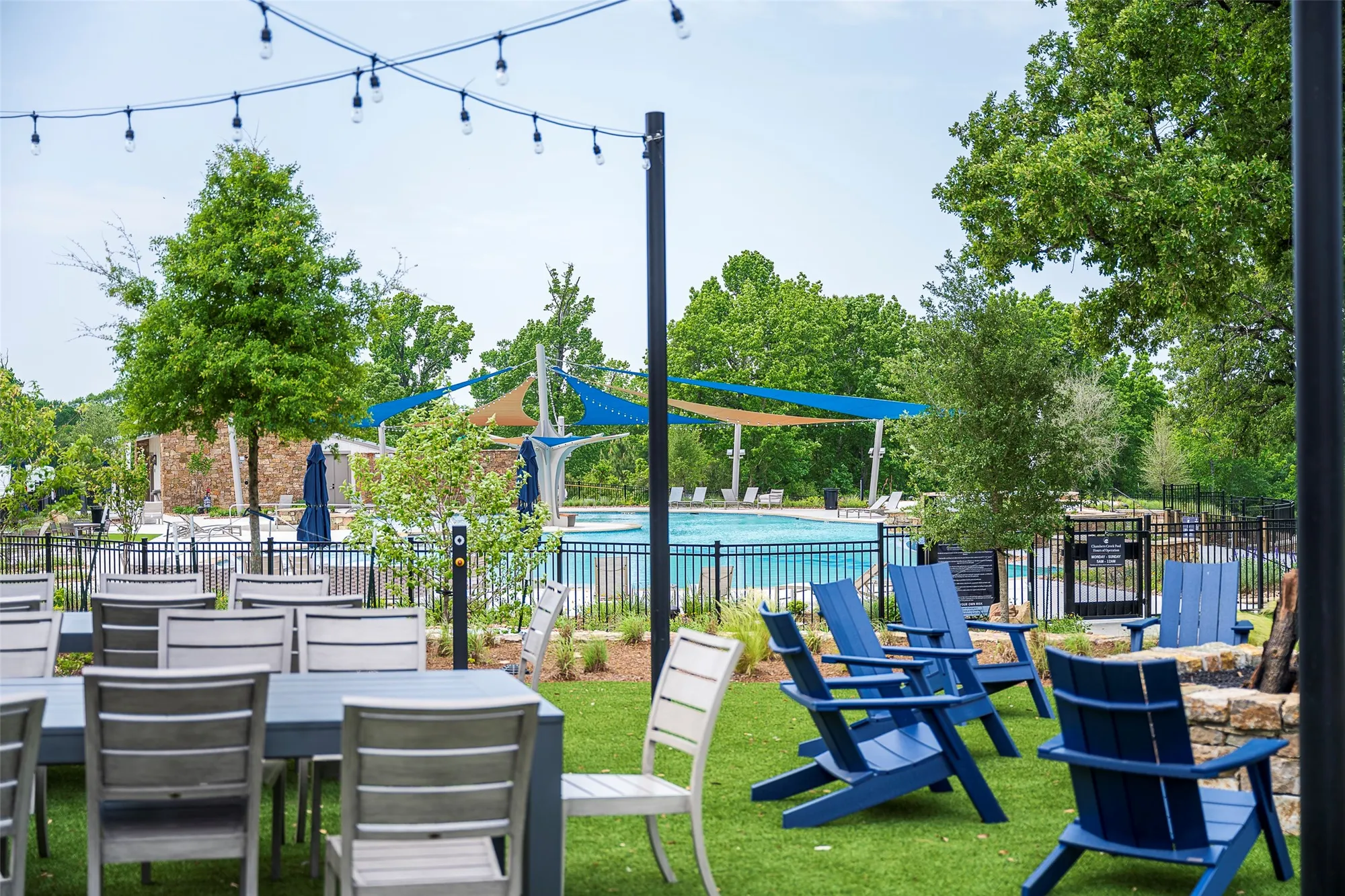 Property Slideshow image 44 of 49 | 10029 larkin cv, Willis, TX, 77318