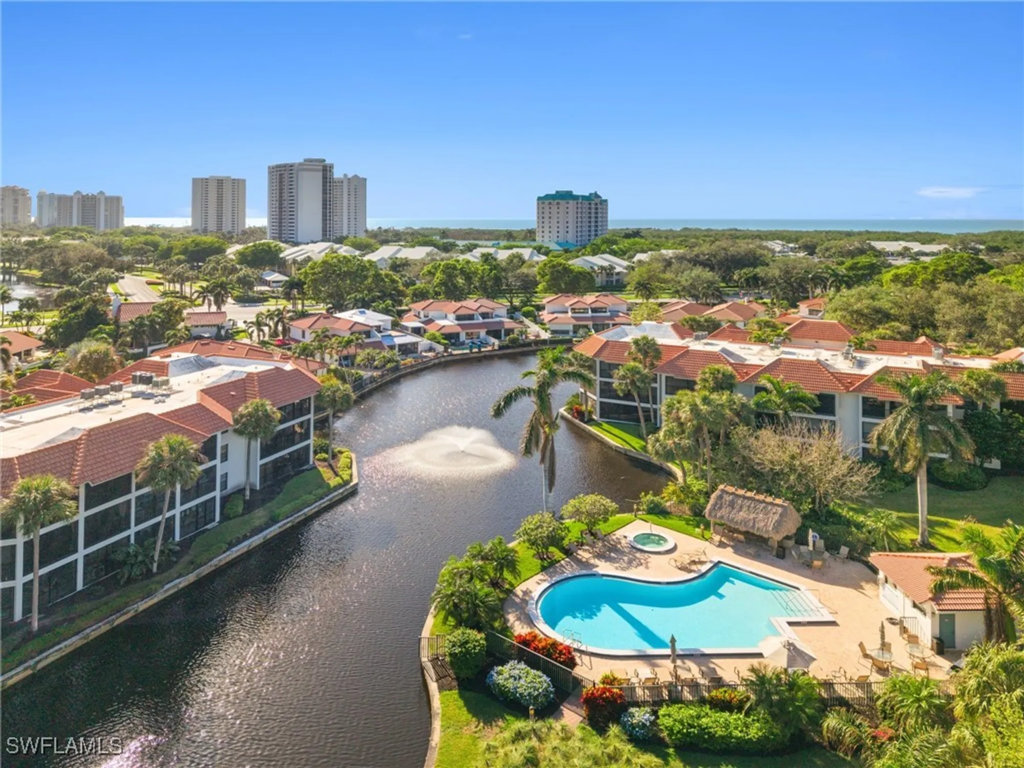 Property Slideshow image 8 of 50 | 5908 via lugano, Naples, FL, 34108