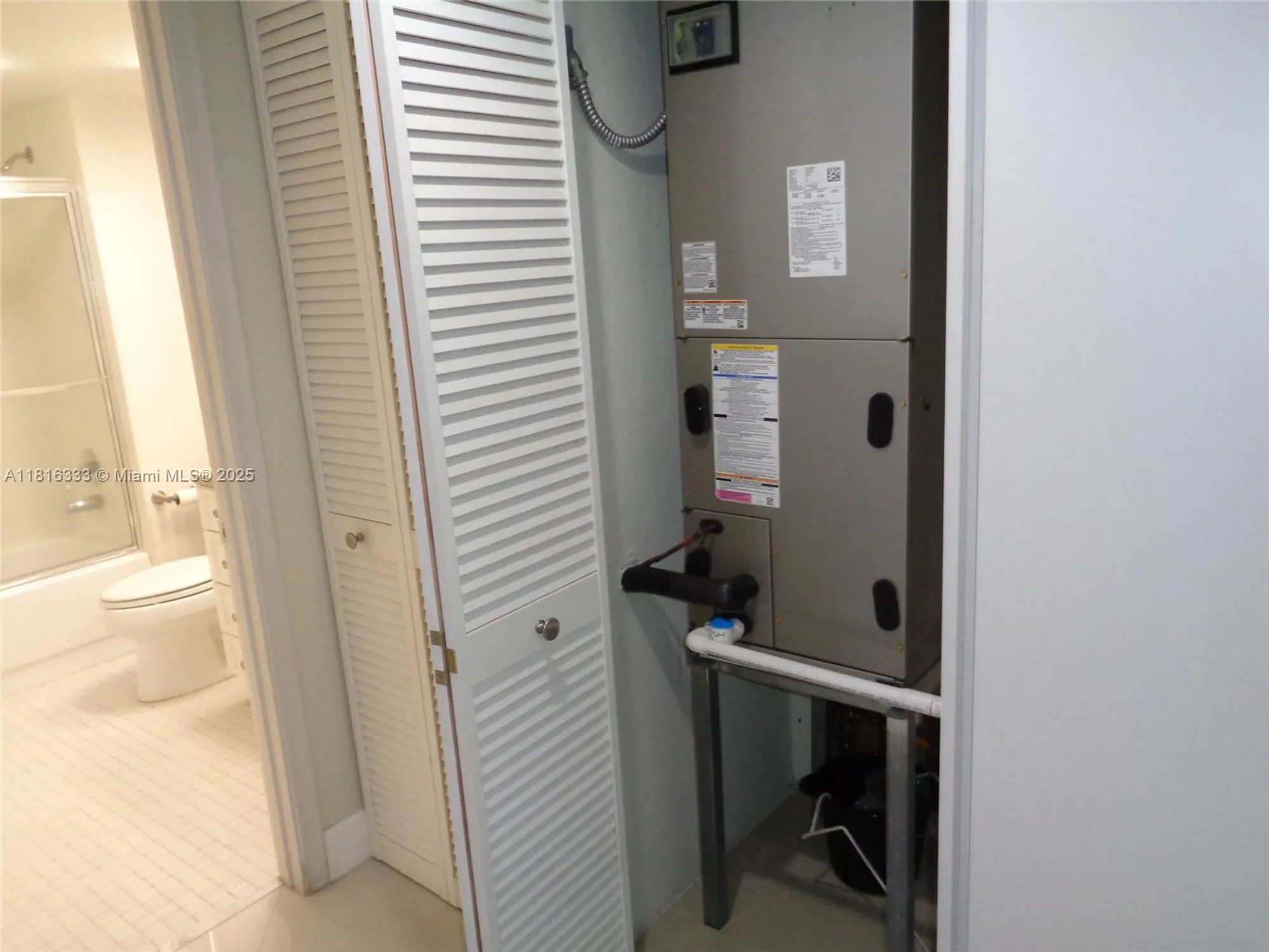 Property Slideshow image 36 of 46 | 900 sw 125th way r112, Pembroke Pines, FL, 33027