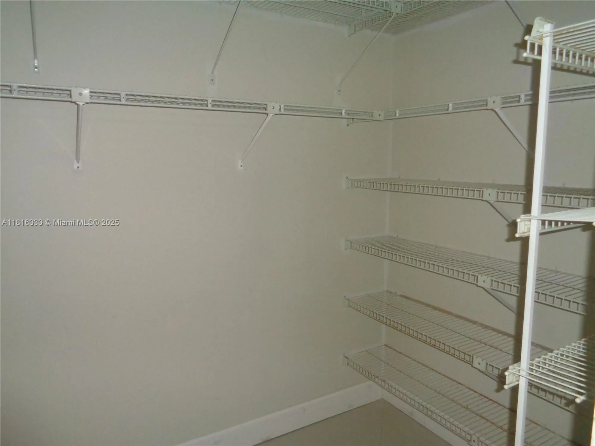 Property Slideshow image 30 of 46 | 900 sw 125th way r112, Pembroke Pines, FL, 33027