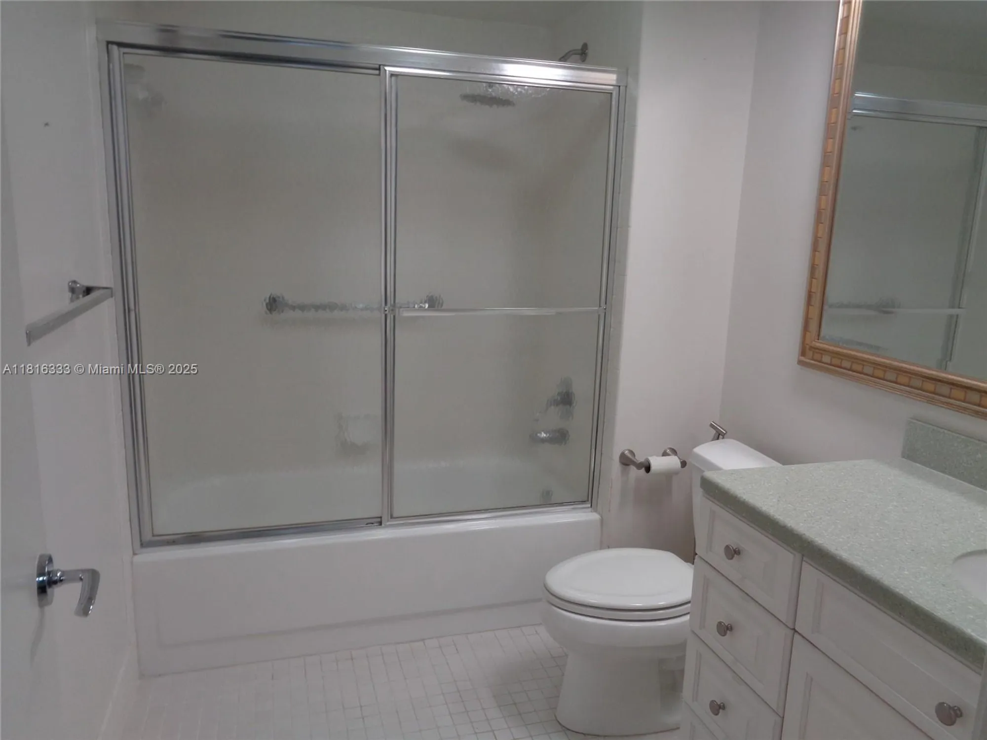 Property Slideshow image 33 of 46 | 900 sw 125th way r112, Pembroke Pines, FL, 33027